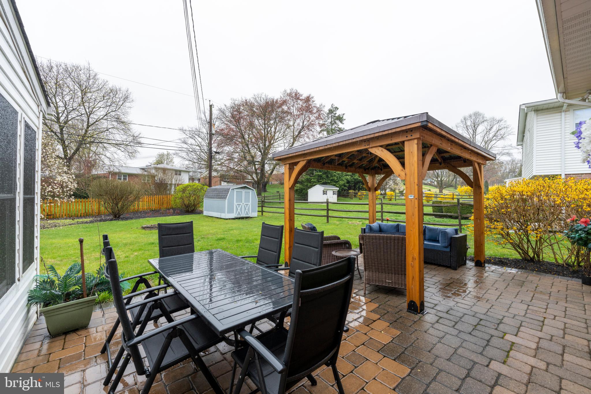 SPRINGLAKE - Residential