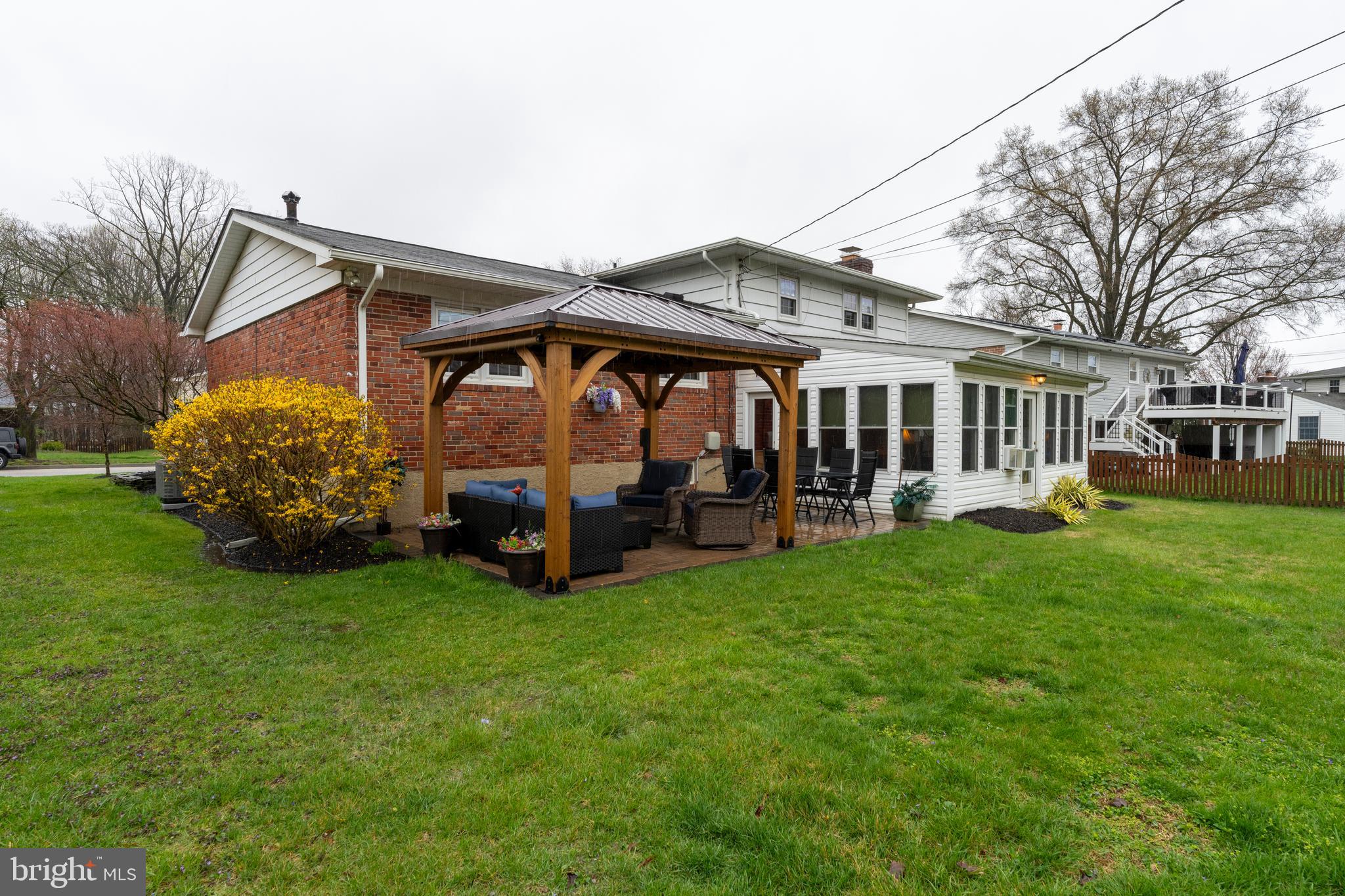 SPRINGLAKE - Residential