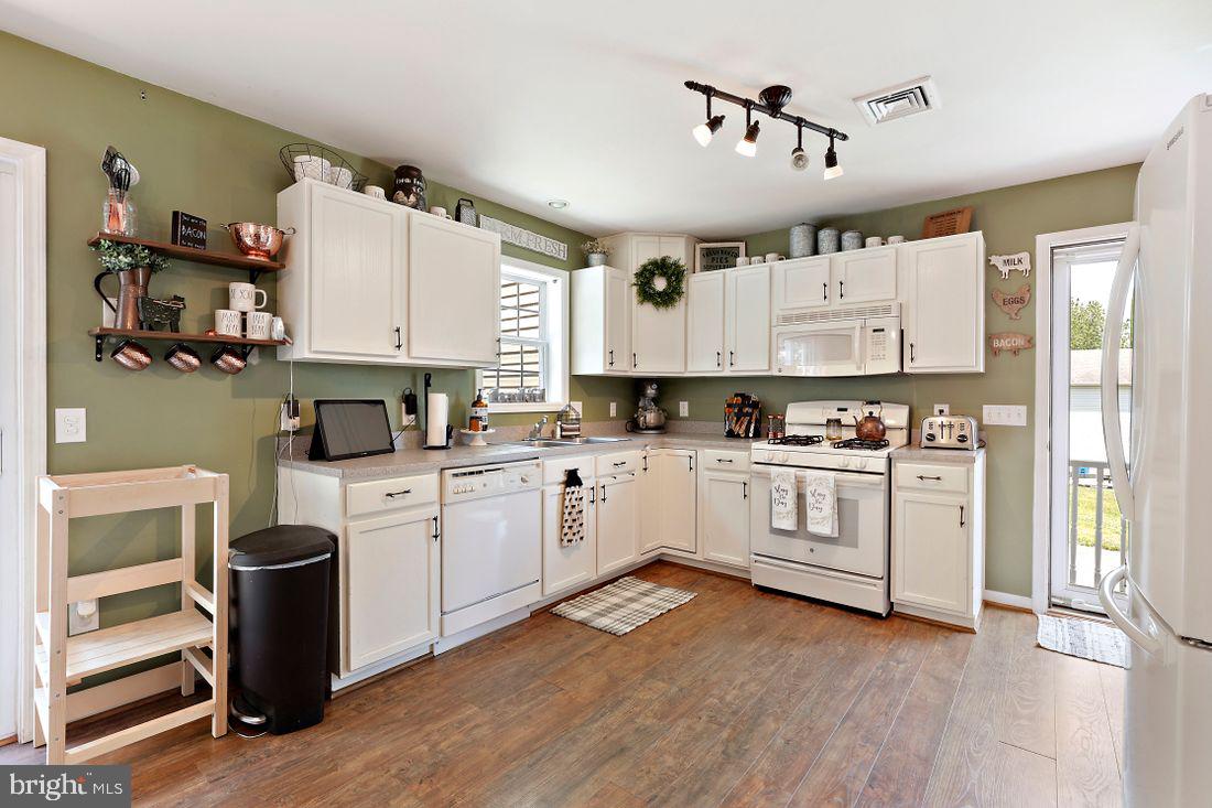 SUSQUEHANNA TRAILS - Residential