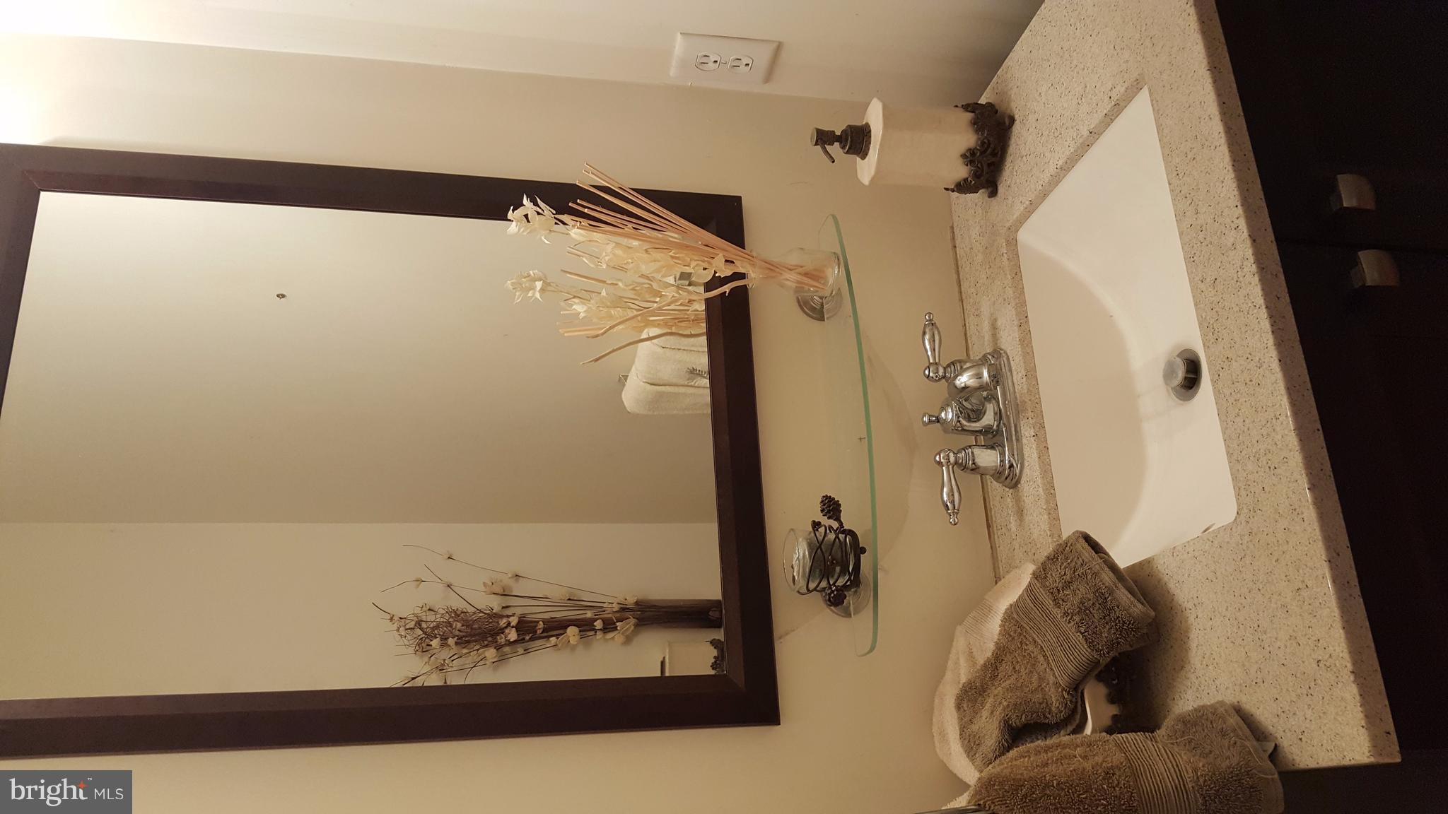 MCCAULEY CROSSING - Residential Lease