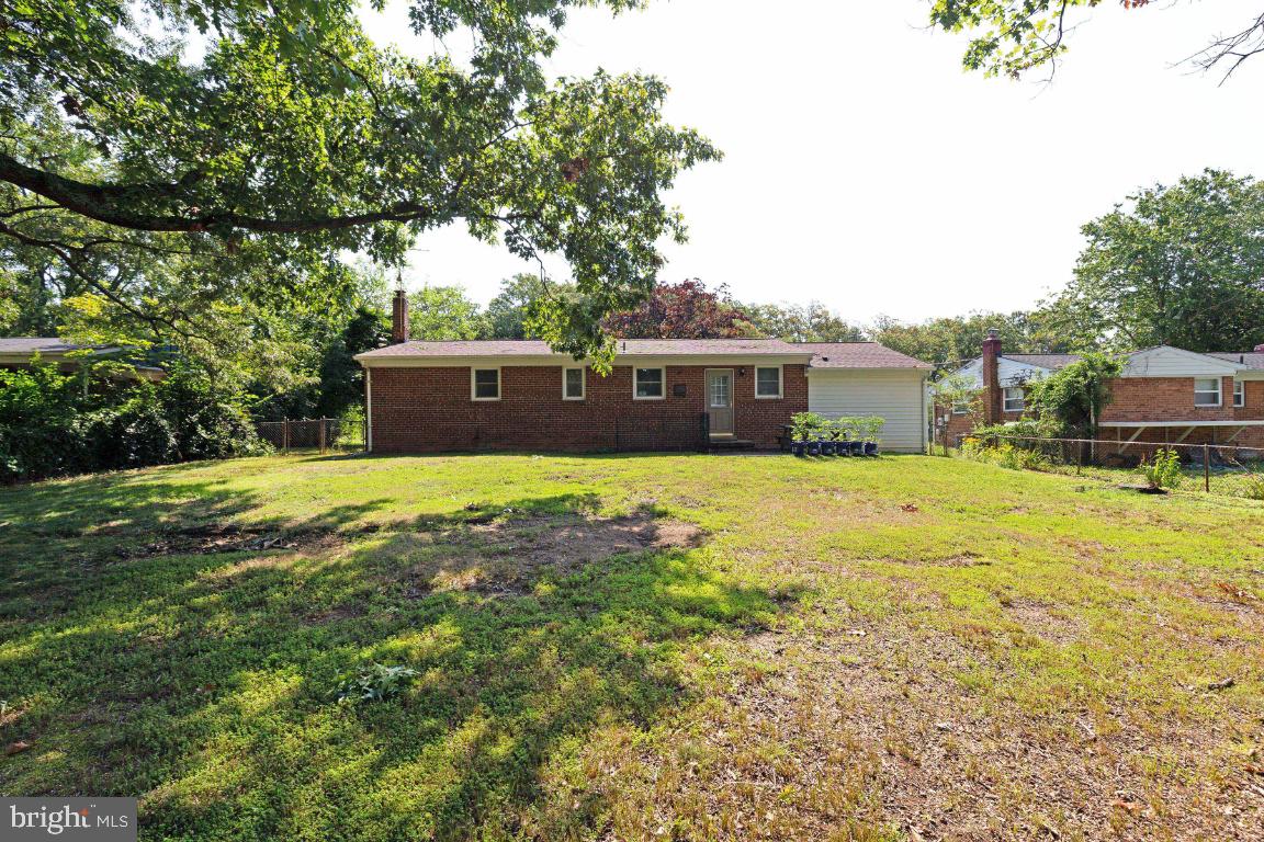 RAMBLEWOOD VILLAGE - Residential