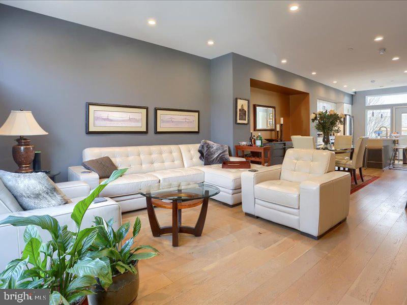 FISHTOWN - Residential Lease