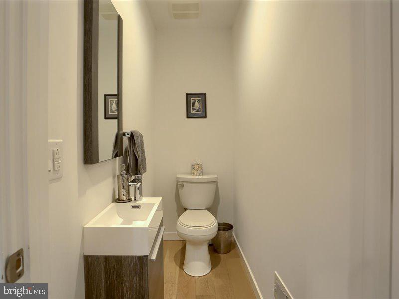 FISHTOWN - Residential Lease