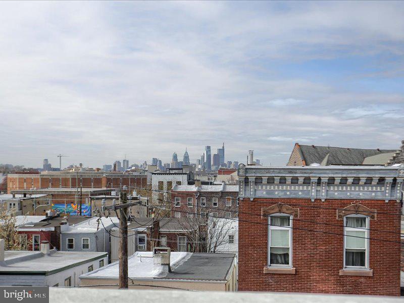 FISHTOWN - Residential Lease