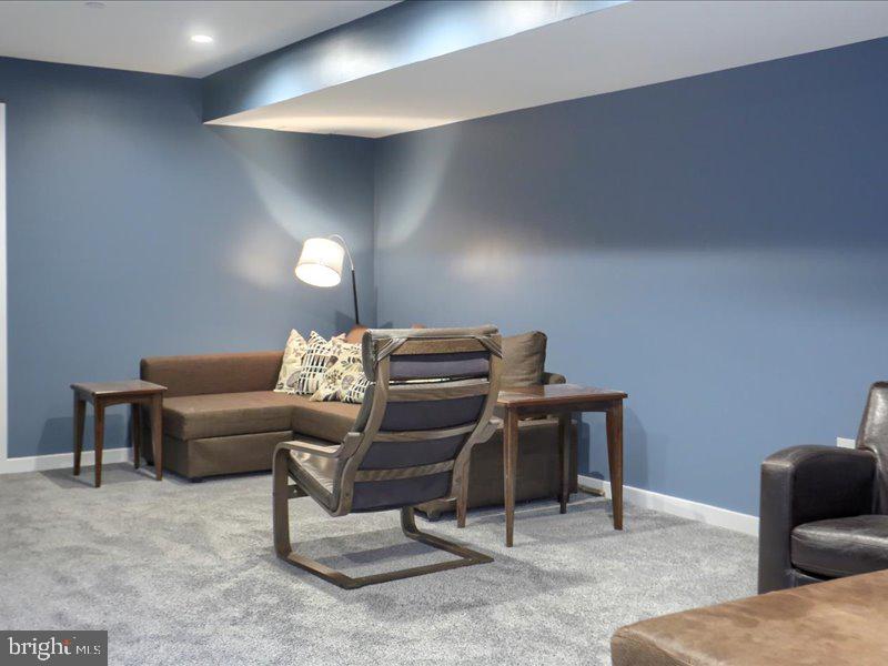 FISHTOWN - Residential Lease