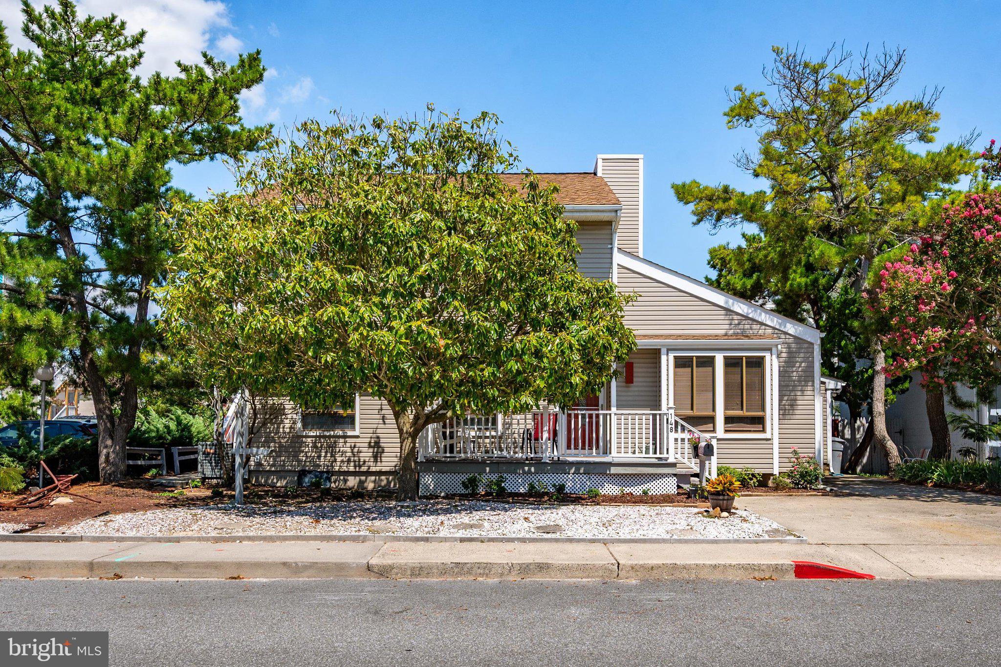 148 JAMESTOWN ROAD