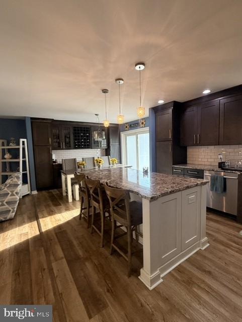 29 CANDLEWOOD CIRCLE