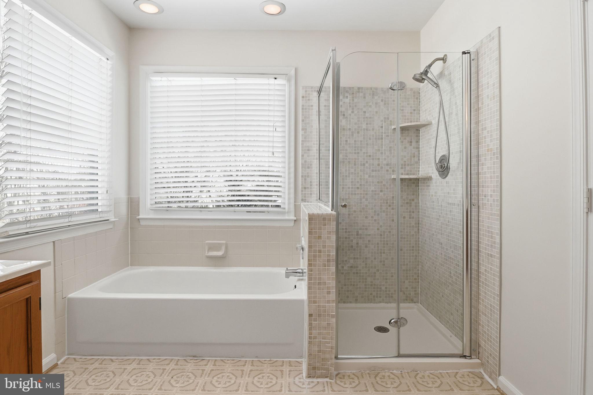 CHANTILLY HIGHLANDS - Residential