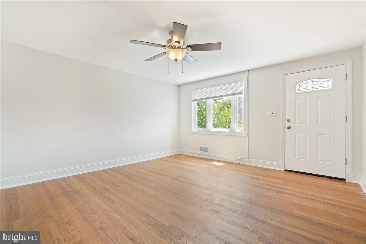 EASTFIELD - Residential