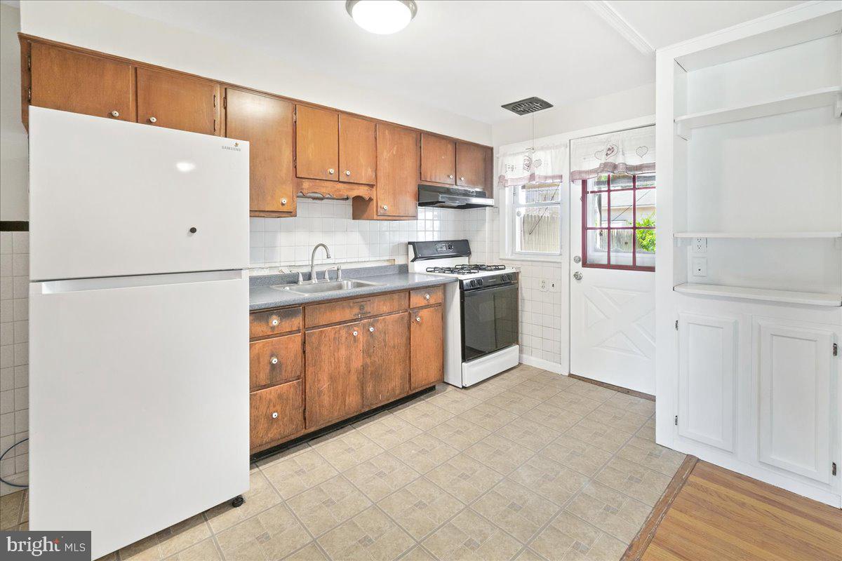 EASTFIELD - Residential