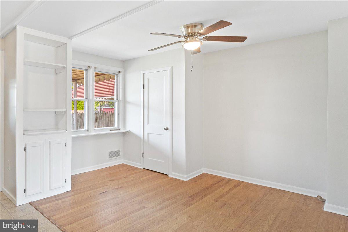 EASTFIELD - Residential