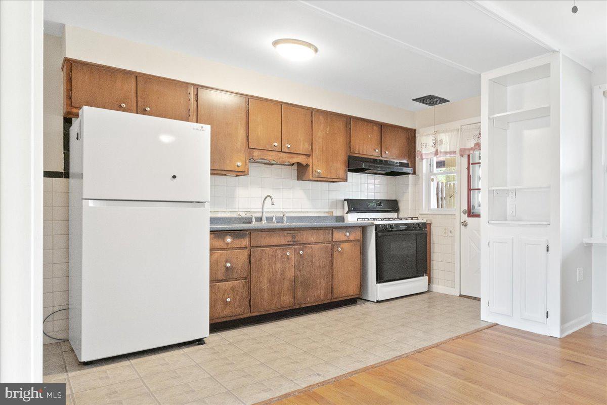 EASTFIELD - Residential