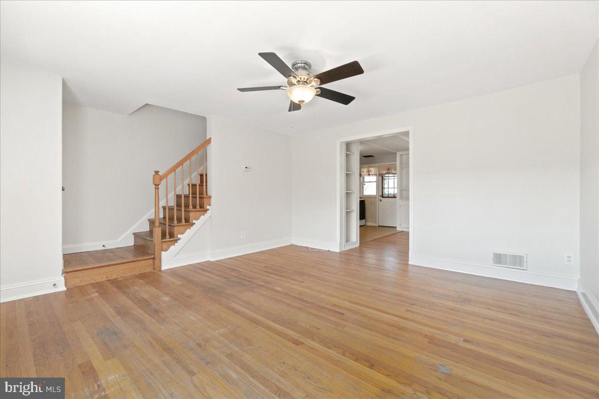 EASTFIELD - Residential