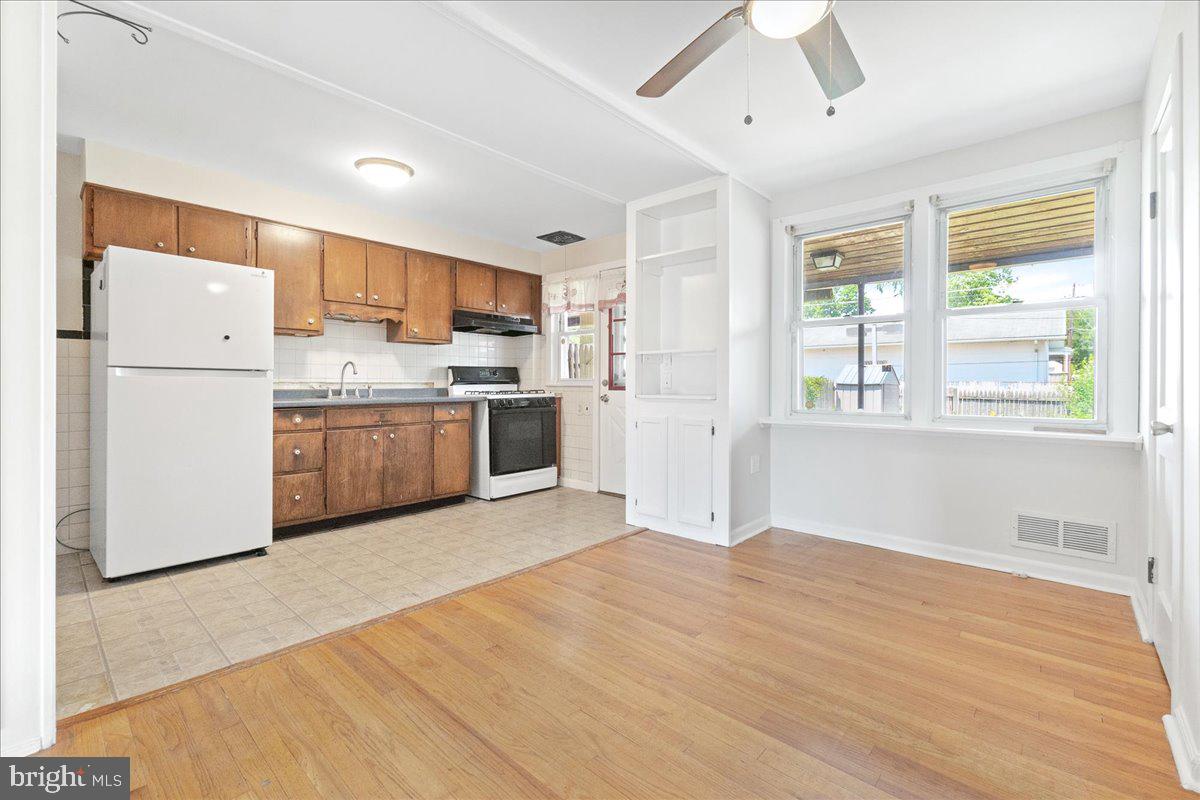 EASTFIELD - Residential