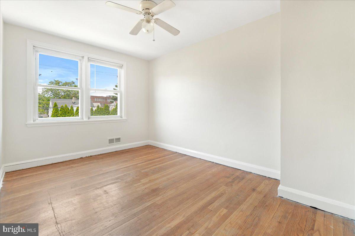 EASTFIELD - Residential