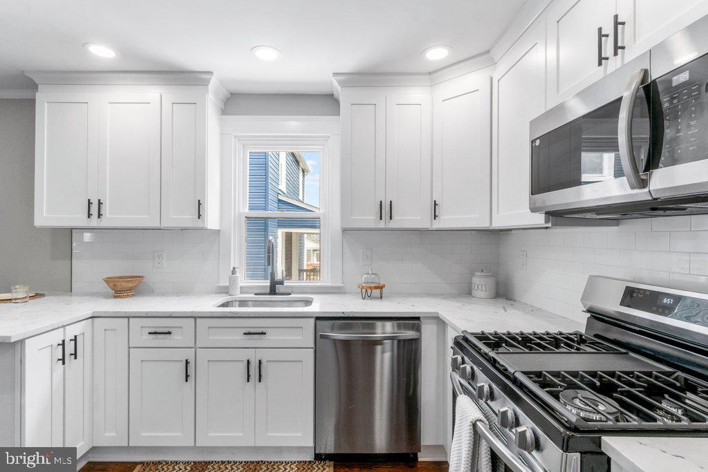 PARKVILLE - Residential