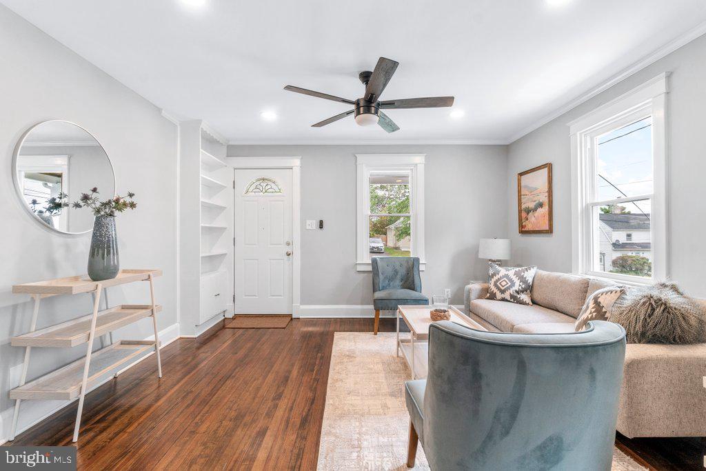 PARKVILLE - Residential