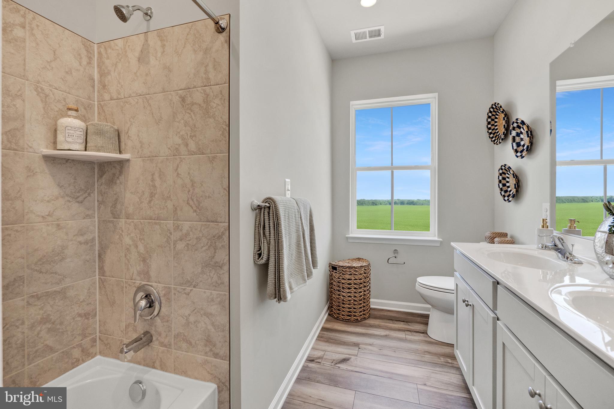 RED CLOVER MEADOWS - Residential