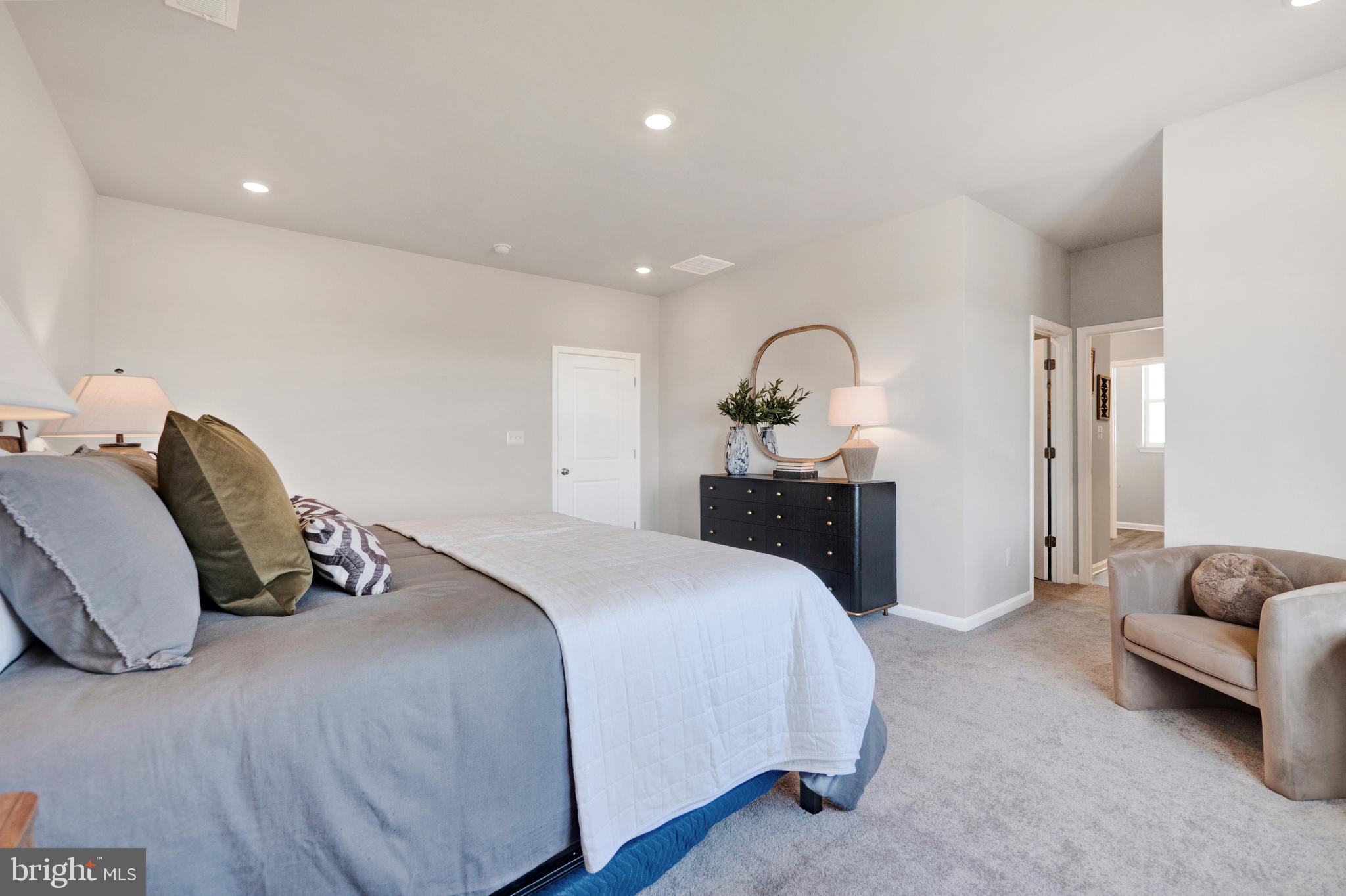 RED CLOVER MEADOWS - Residential