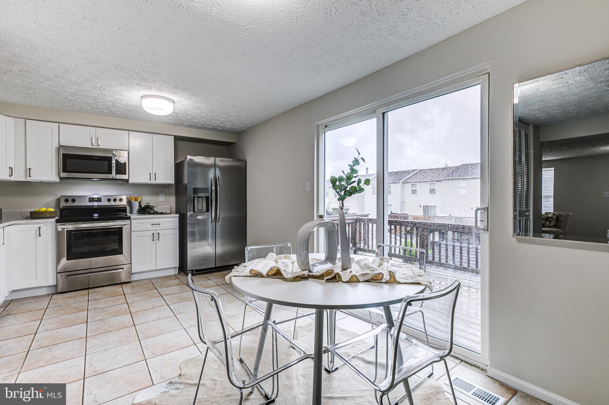 UPTON VILLAGE NORTH - Residential