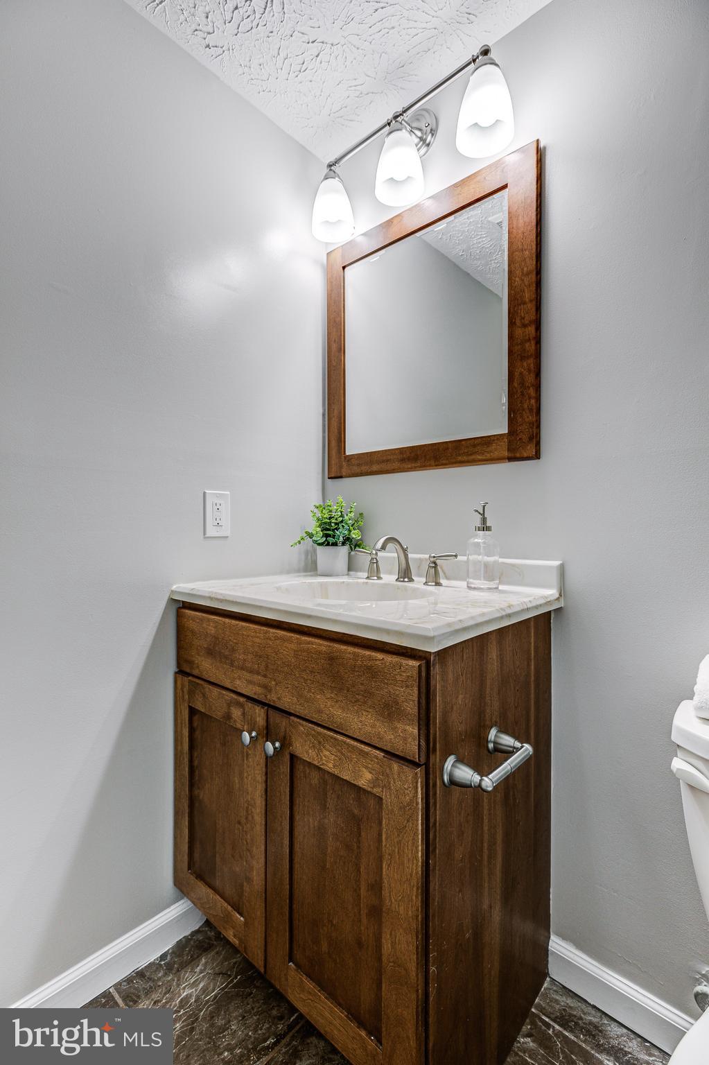 UPTON VILLAGE NORTH - Residential