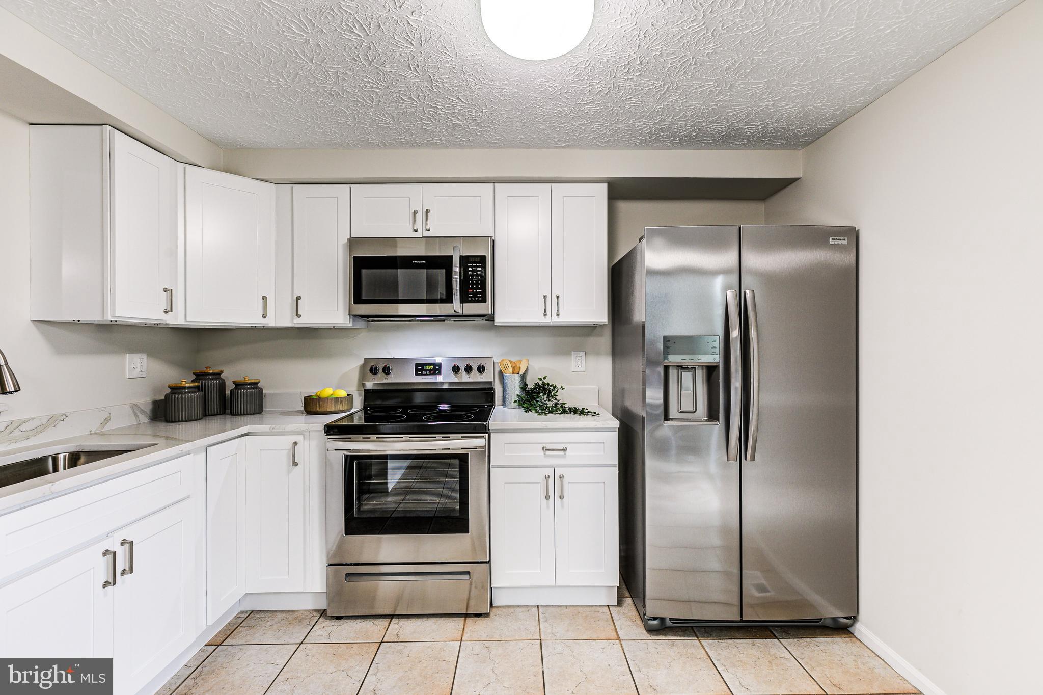 UPTON VILLAGE NORTH - Residential