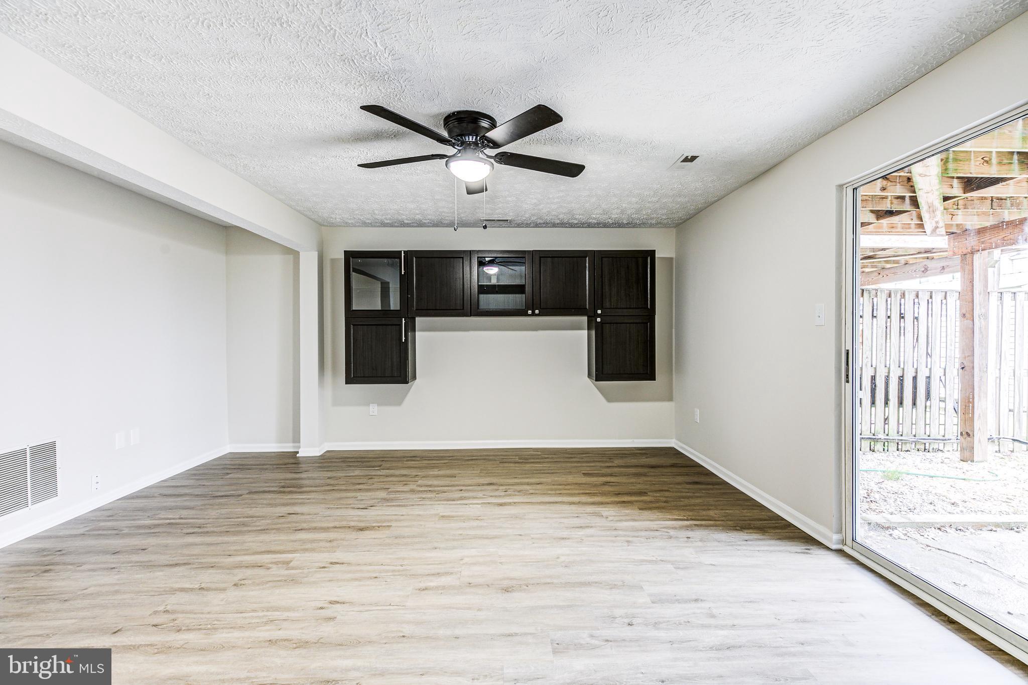 UPTON VILLAGE NORTH - Residential