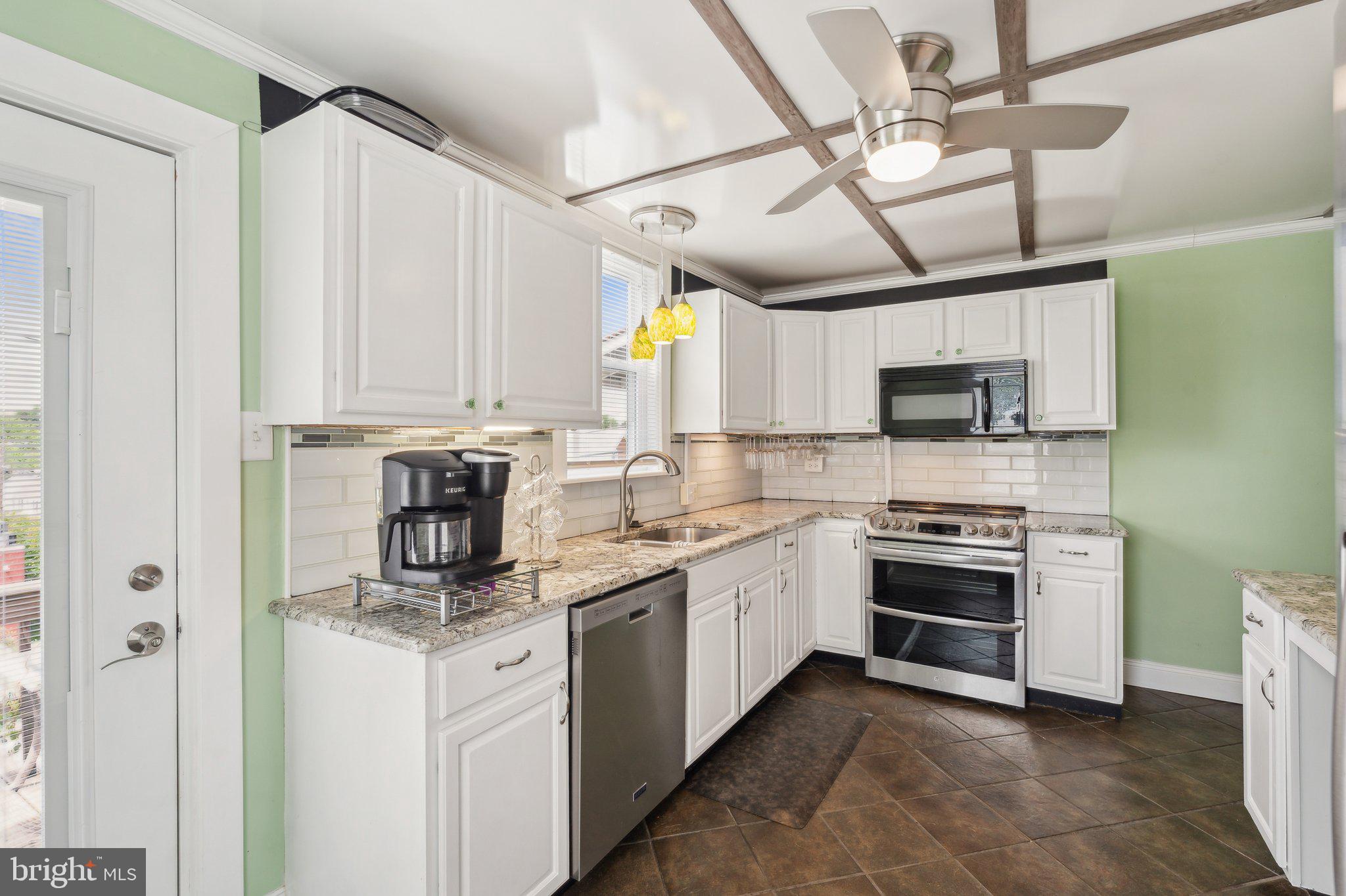 HAGERSTOWN - Residential