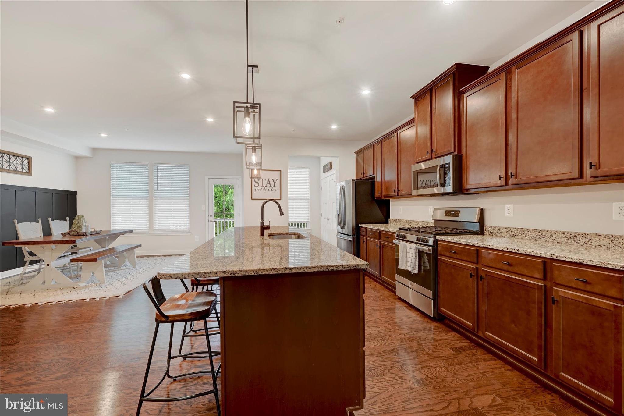 MAGNESS MILL - Residential