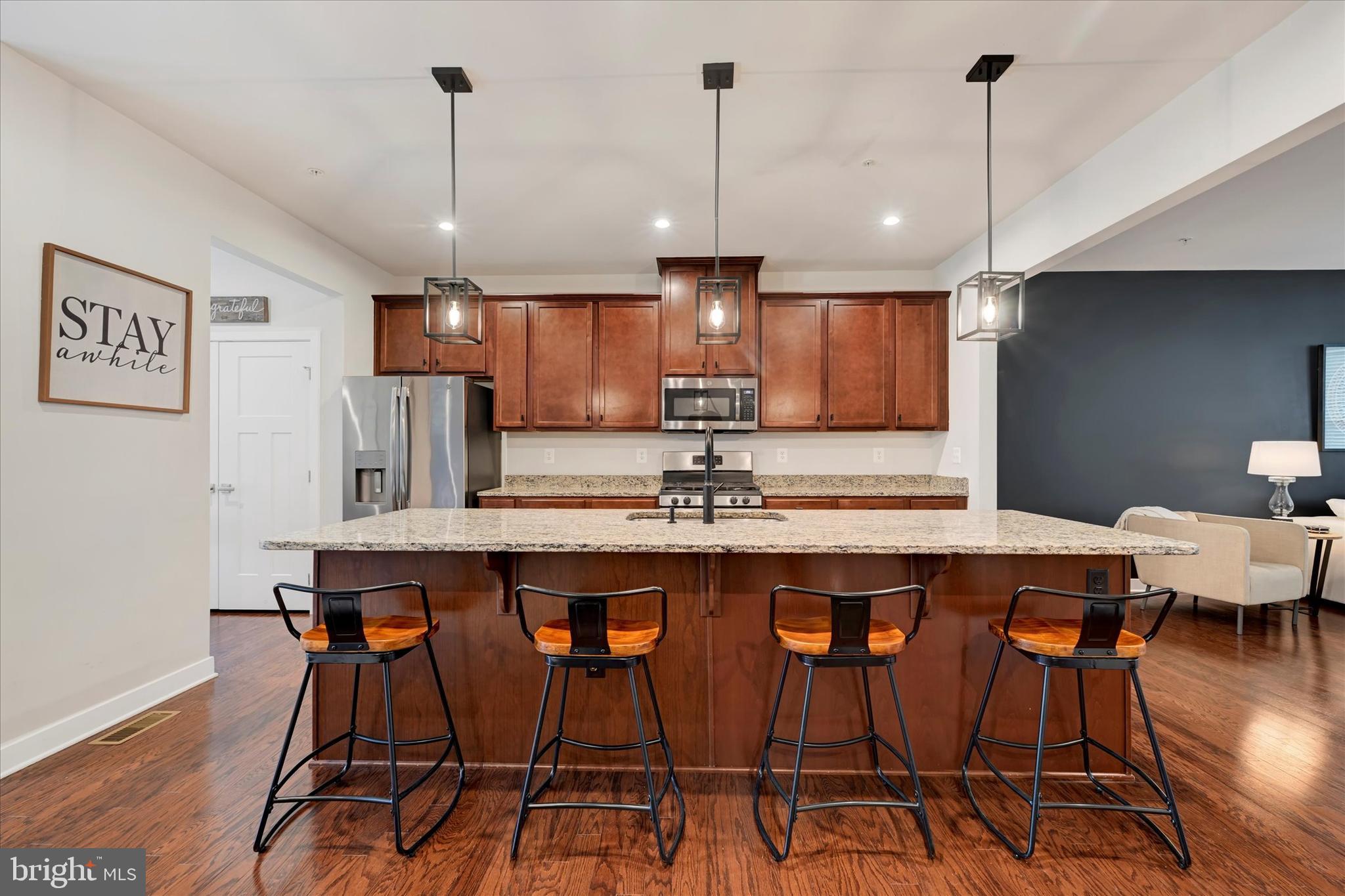 MAGNESS MILL - Residential