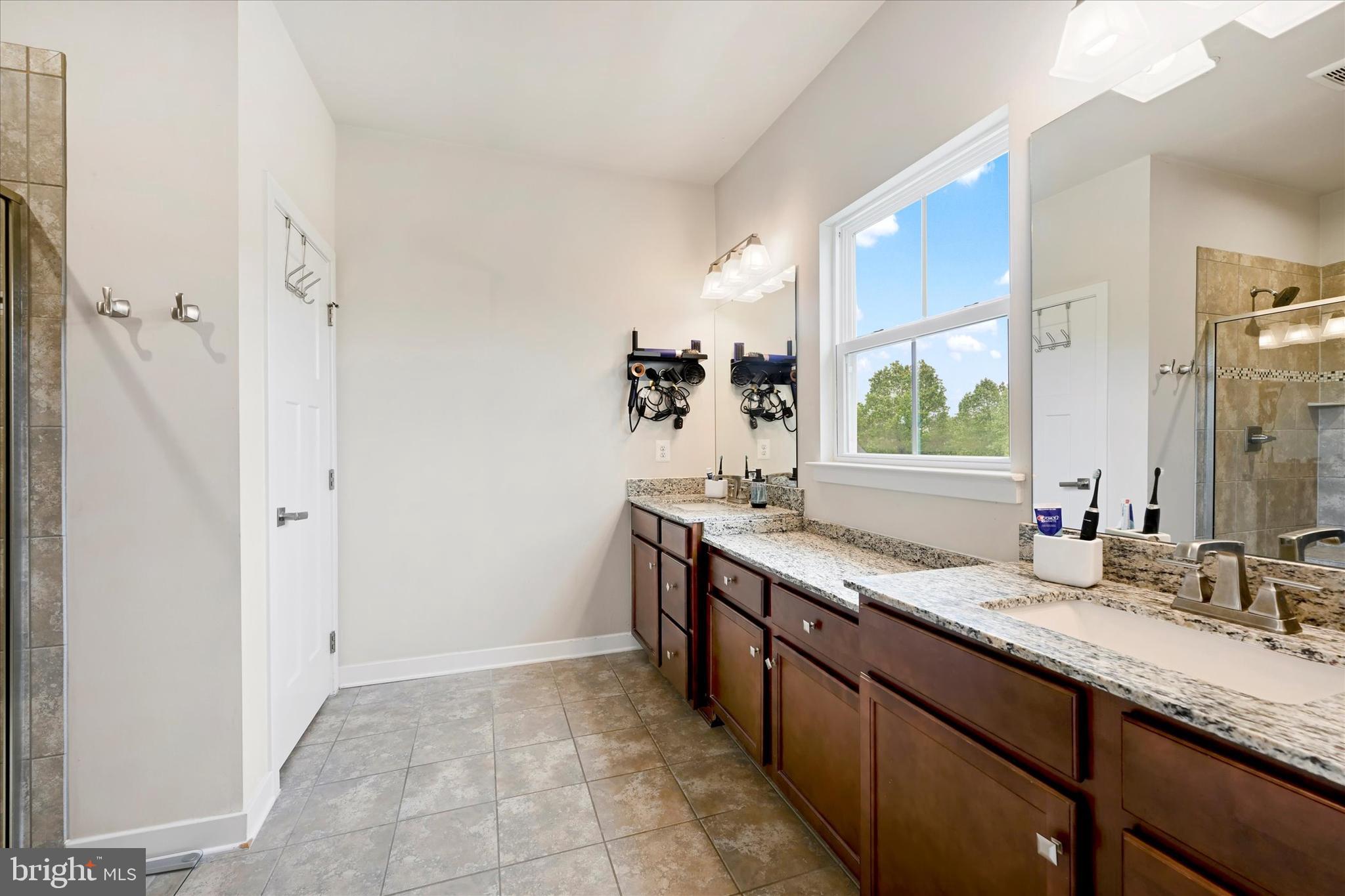 MAGNESS MILL - Residential