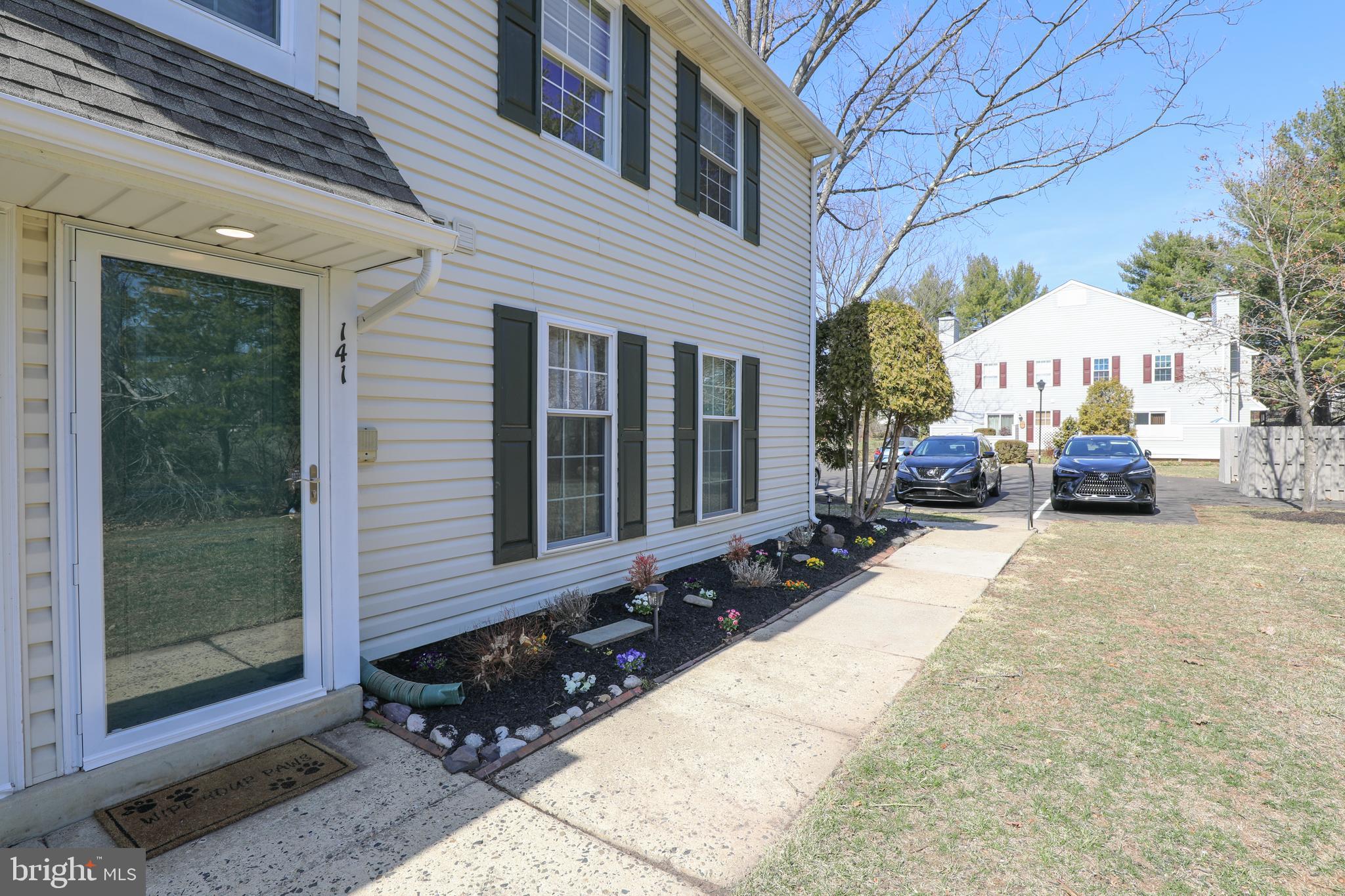 YORKSHIRE MDWS - Residential