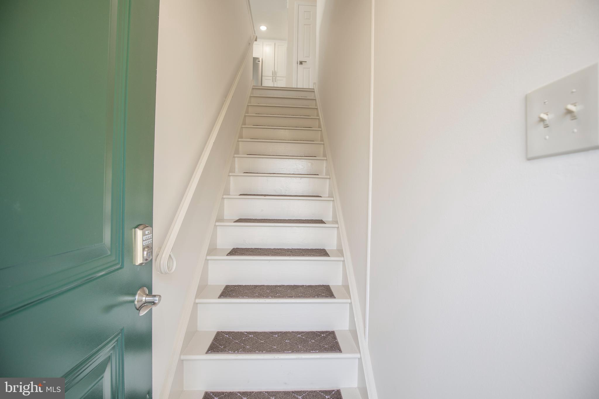 YORKSHIRE MDWS - Residential