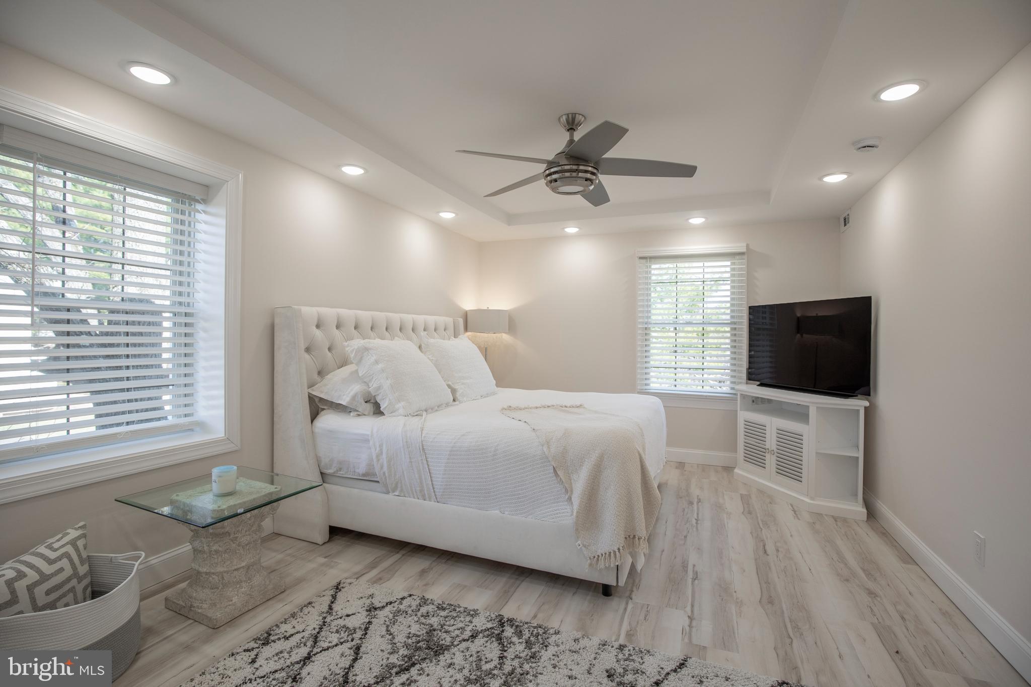 YORKSHIRE MDWS - Residential