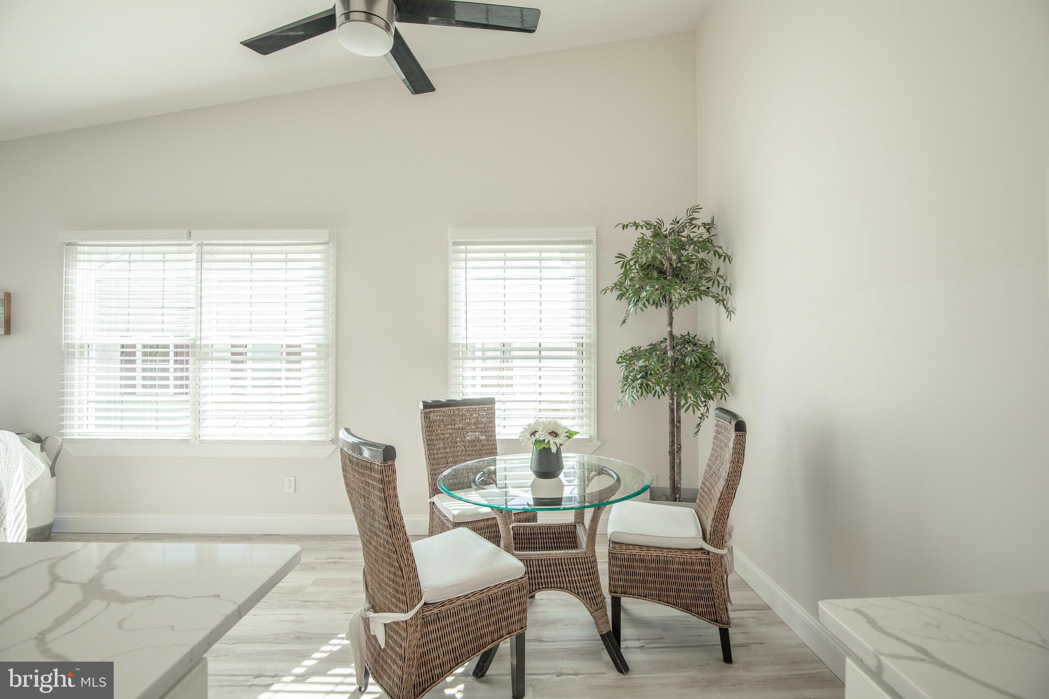 YORKSHIRE MDWS - Residential