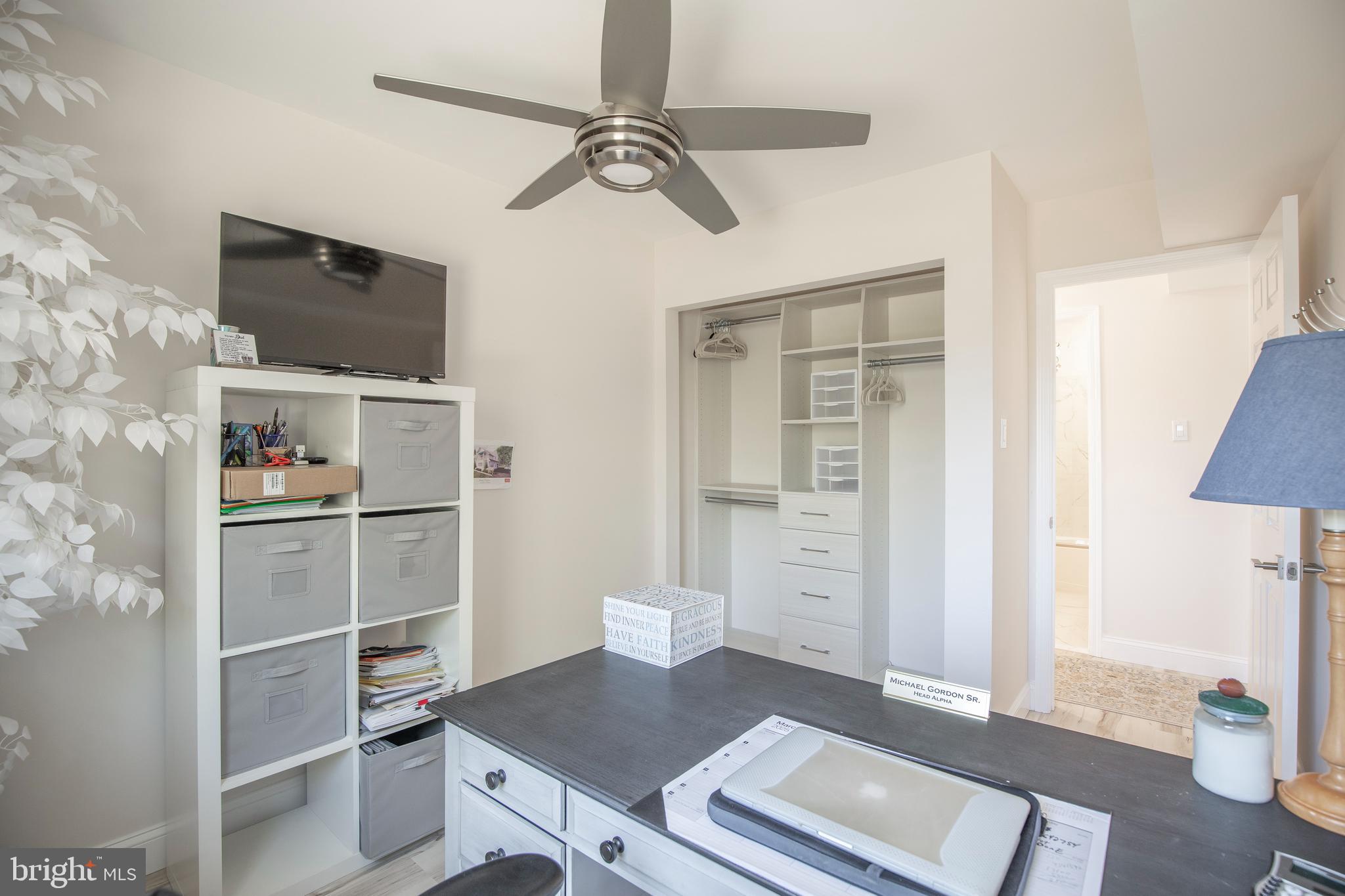 YORKSHIRE MDWS - Residential