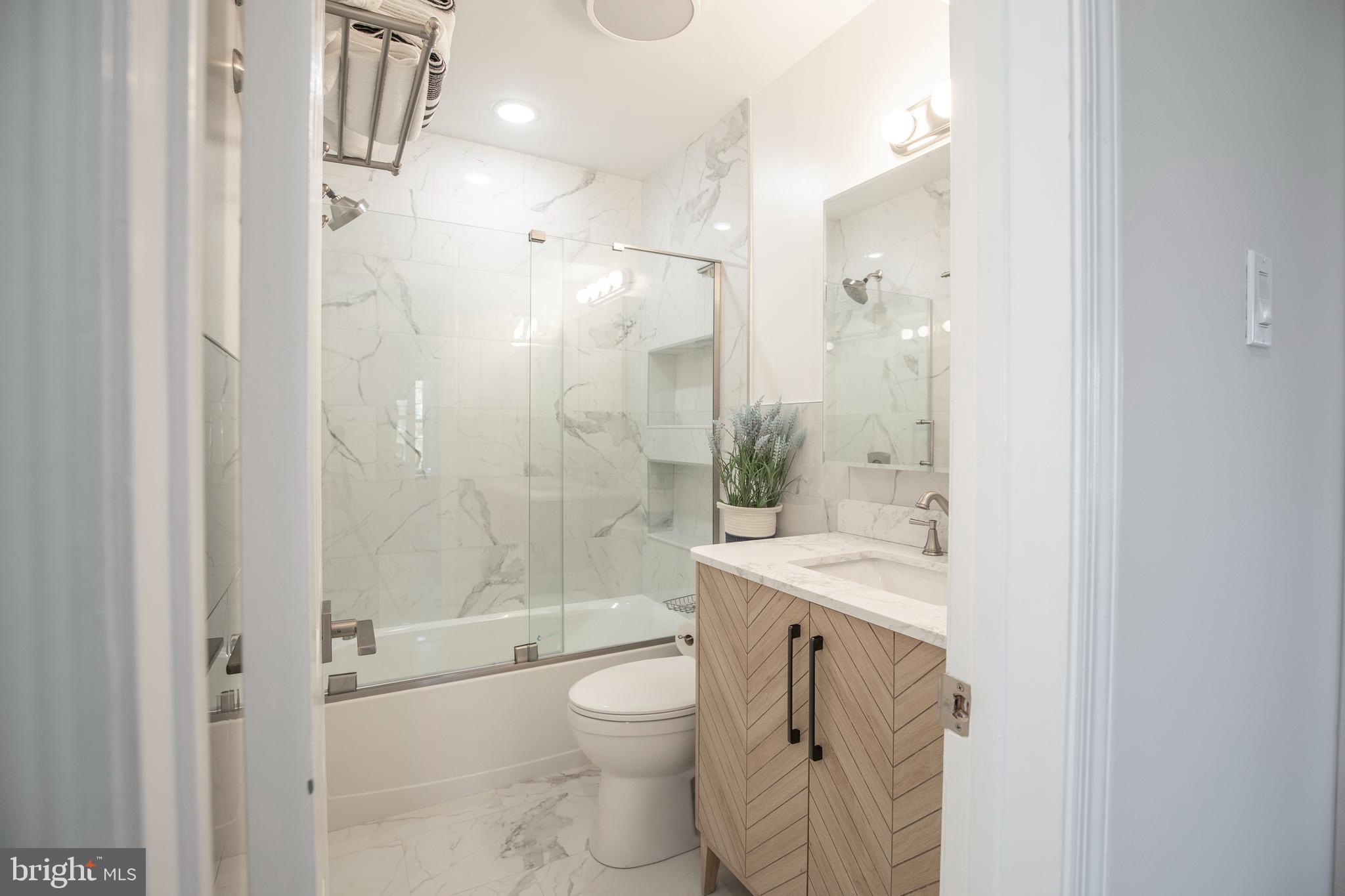 YORKSHIRE MDWS - Residential