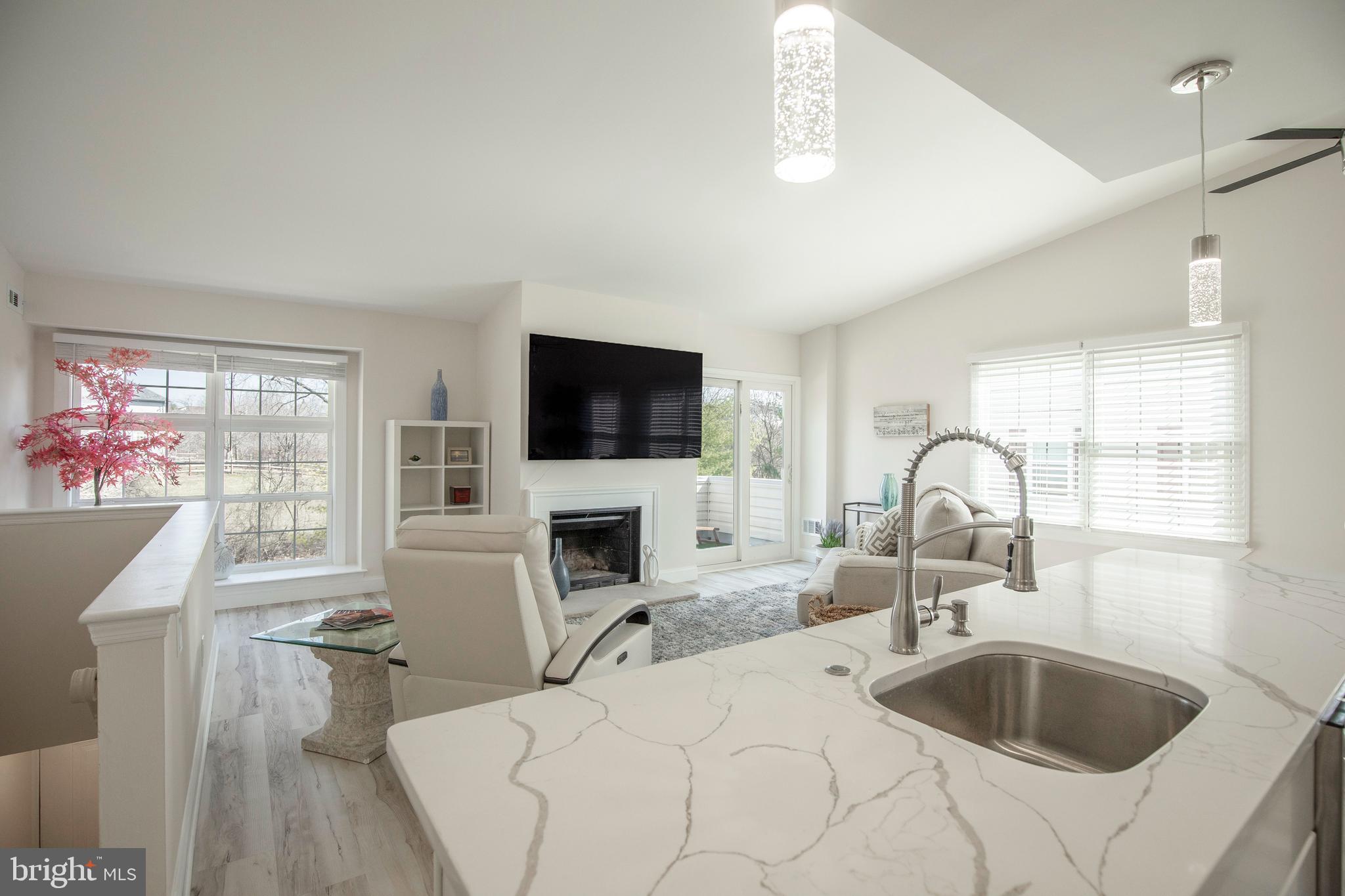 YORKSHIRE MDWS - Residential