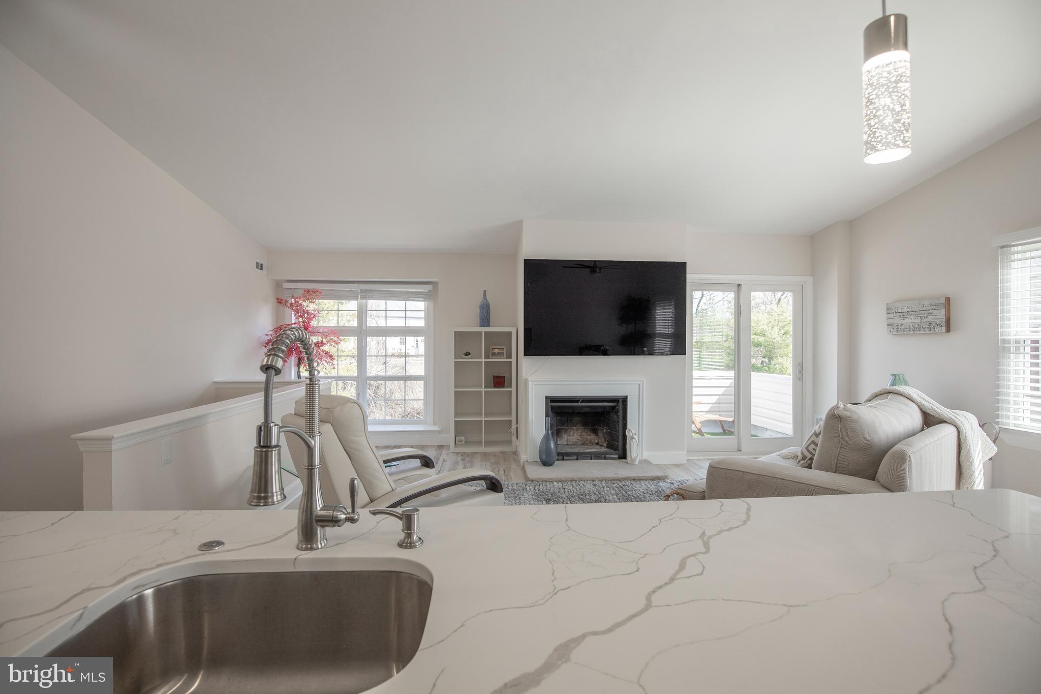 YORKSHIRE MDWS - Residential