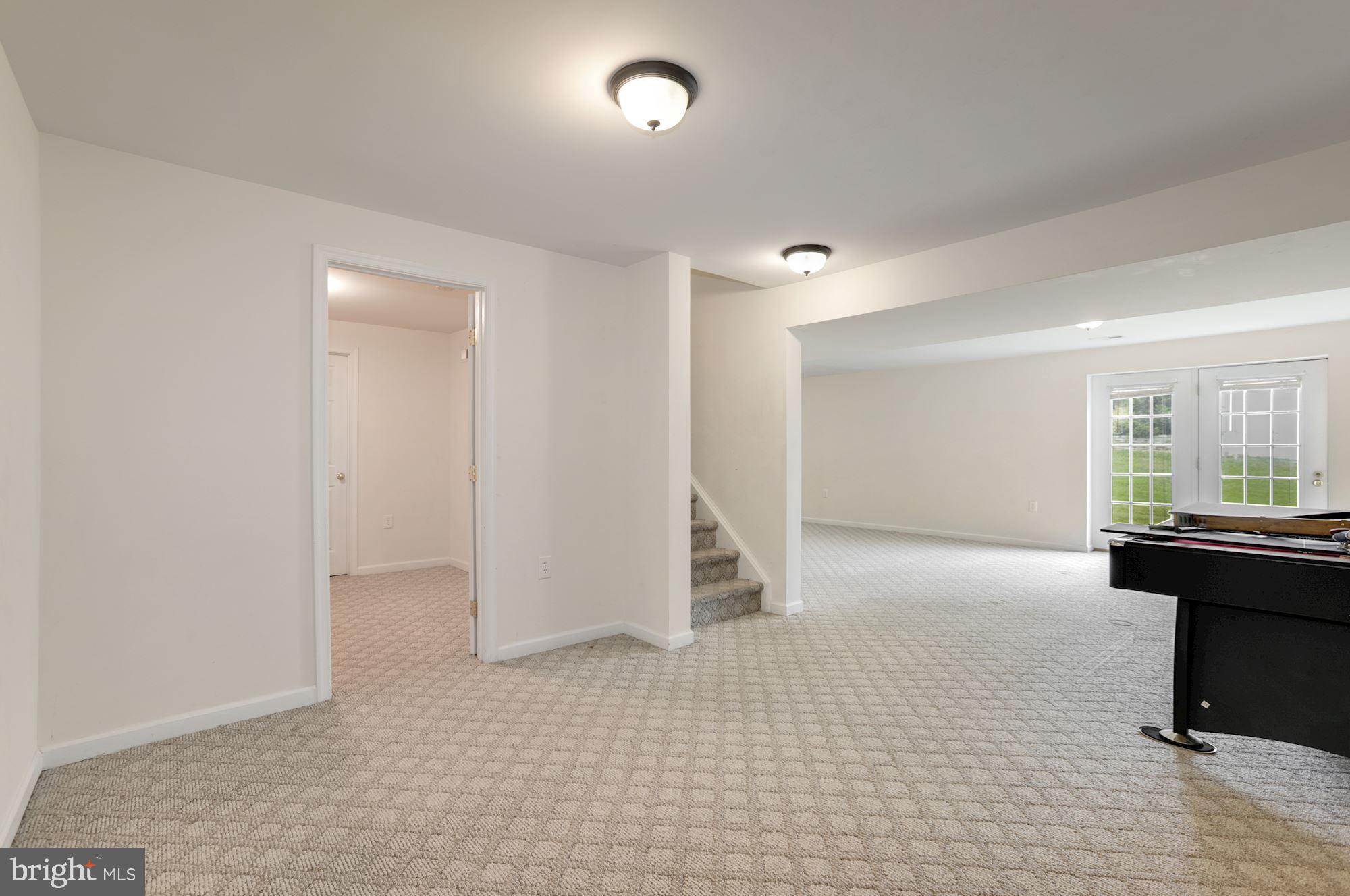 SOMERSET LANDING - Residential