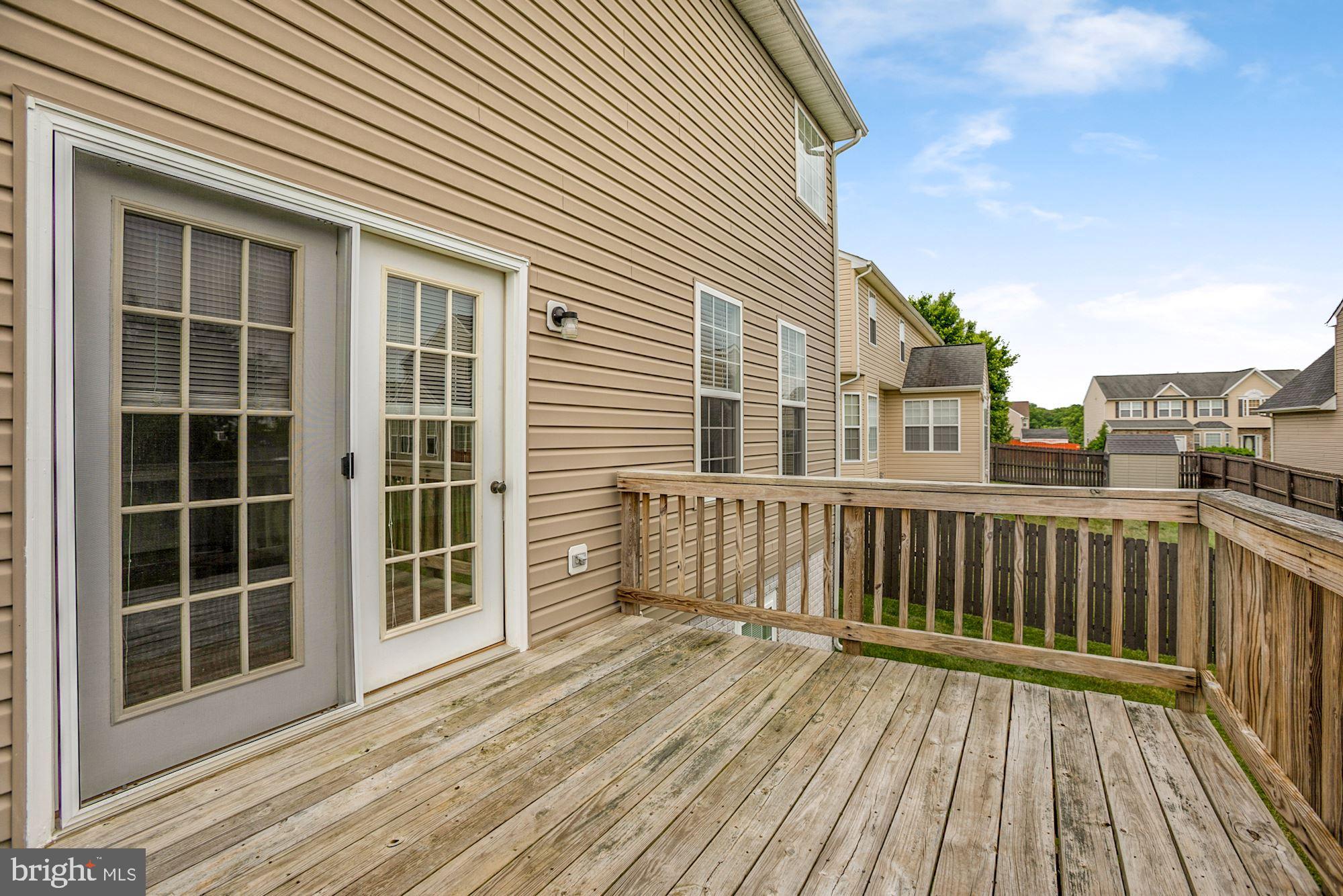 SOMERSET LANDING - Residential