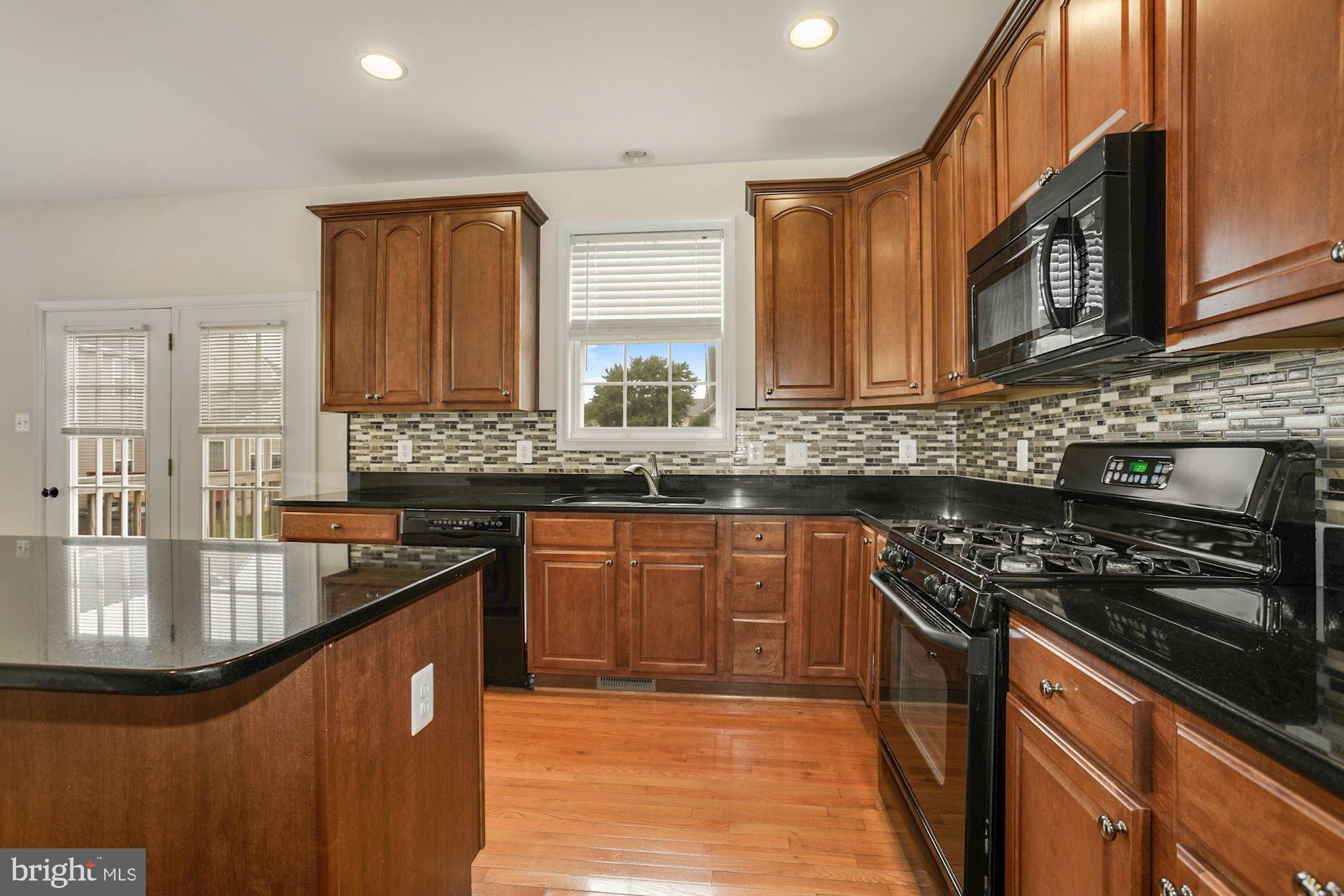 SOMERSET LANDING - Residential