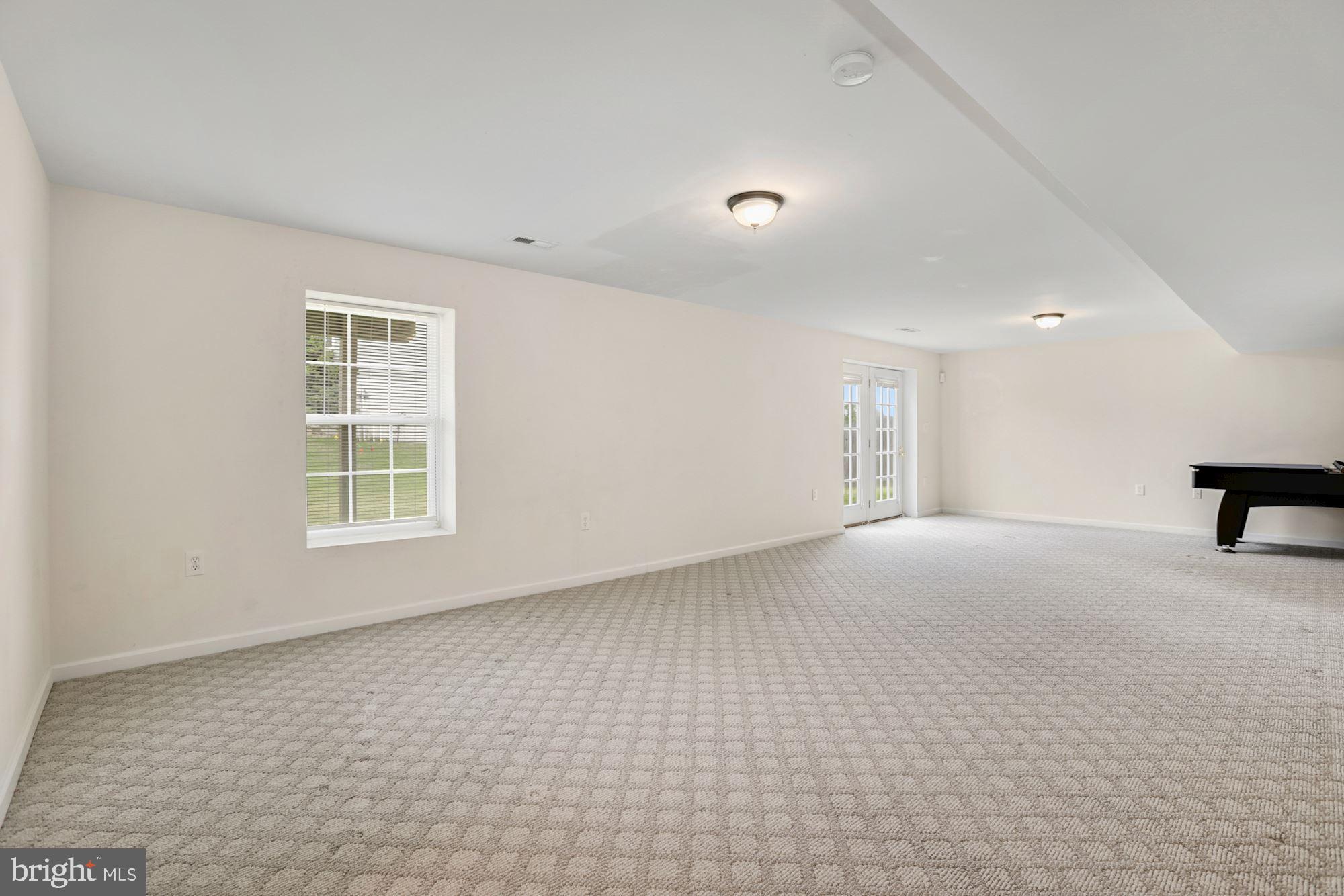 SOMERSET LANDING - Residential