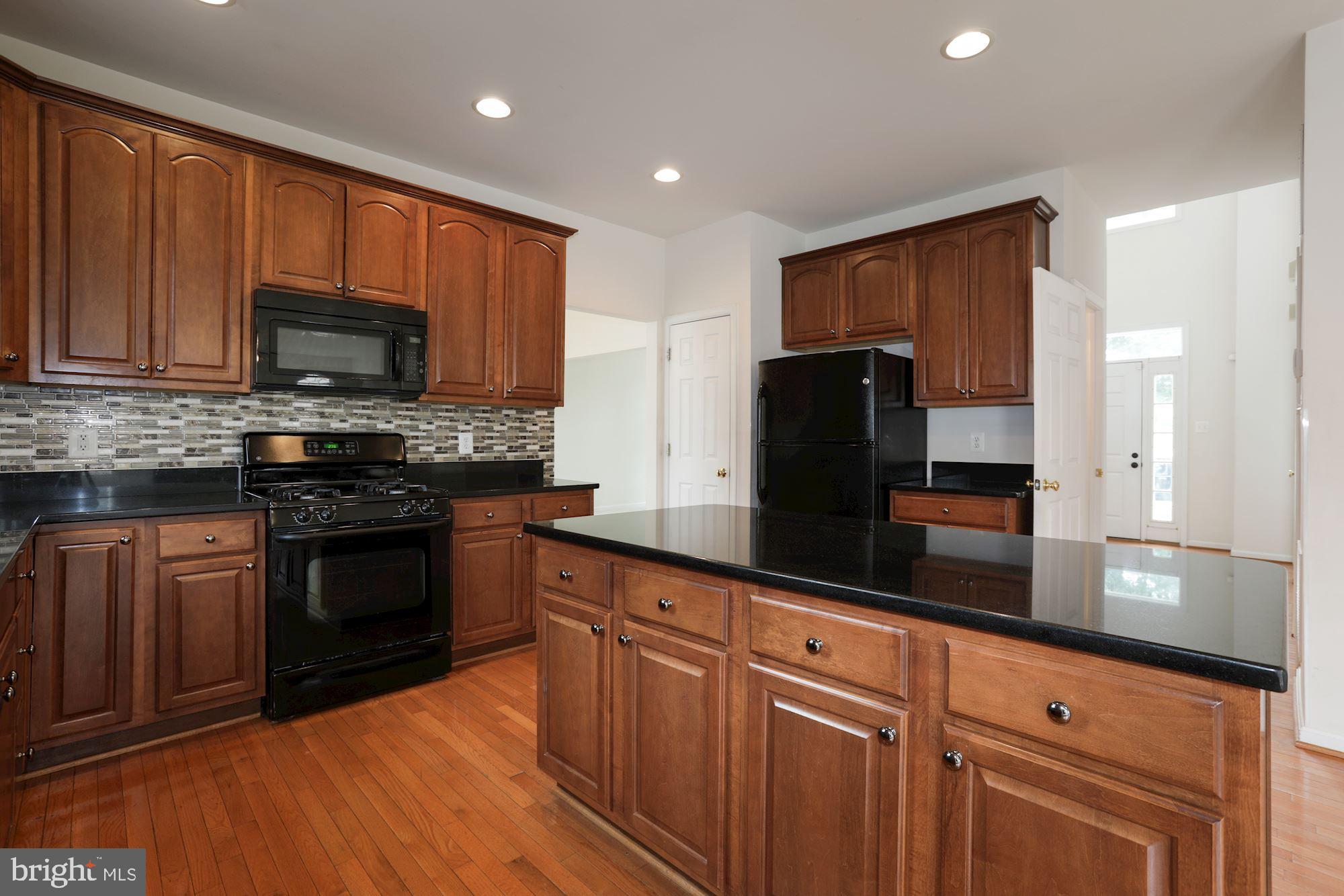 SOMERSET LANDING - Residential