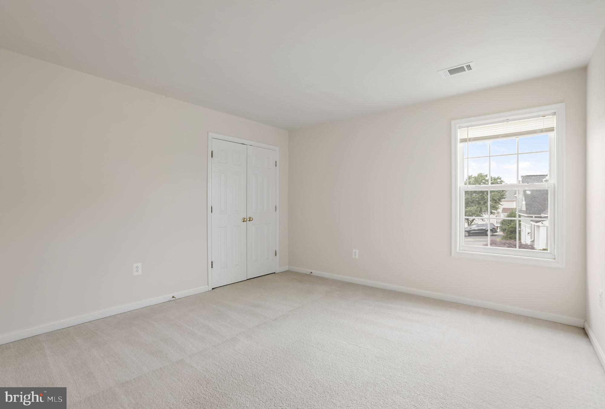 SOMERSET LANDING - Residential