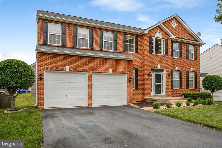 Welcome to this meticulously cared for home with TONS of space and light for your family, just waiting for your personal touch! This home boasts almost 3,000 finished sq ft, including a finished walkout basement & a lower level bonus room! Gourmet kitchen w/ granite counters | Family room off kitchen w/ fireplace | Large finished basement w/ recreation room and private outside entrance - perfect for a multigenerational living or a guest room!| Large master bedroom. You won't believe all of the space you'll have  | Deck with sliding glass door off kitchen | This property is located on a quiet street in the beautiful Somerset Landing Community which includes basketball and tennis courts, jogging trails and walking paths, soccer field, picnic area and playgrounds | Close to shopping and MCB Quantico. Quick access to I-95 Exit and Commuter Rail / lots.