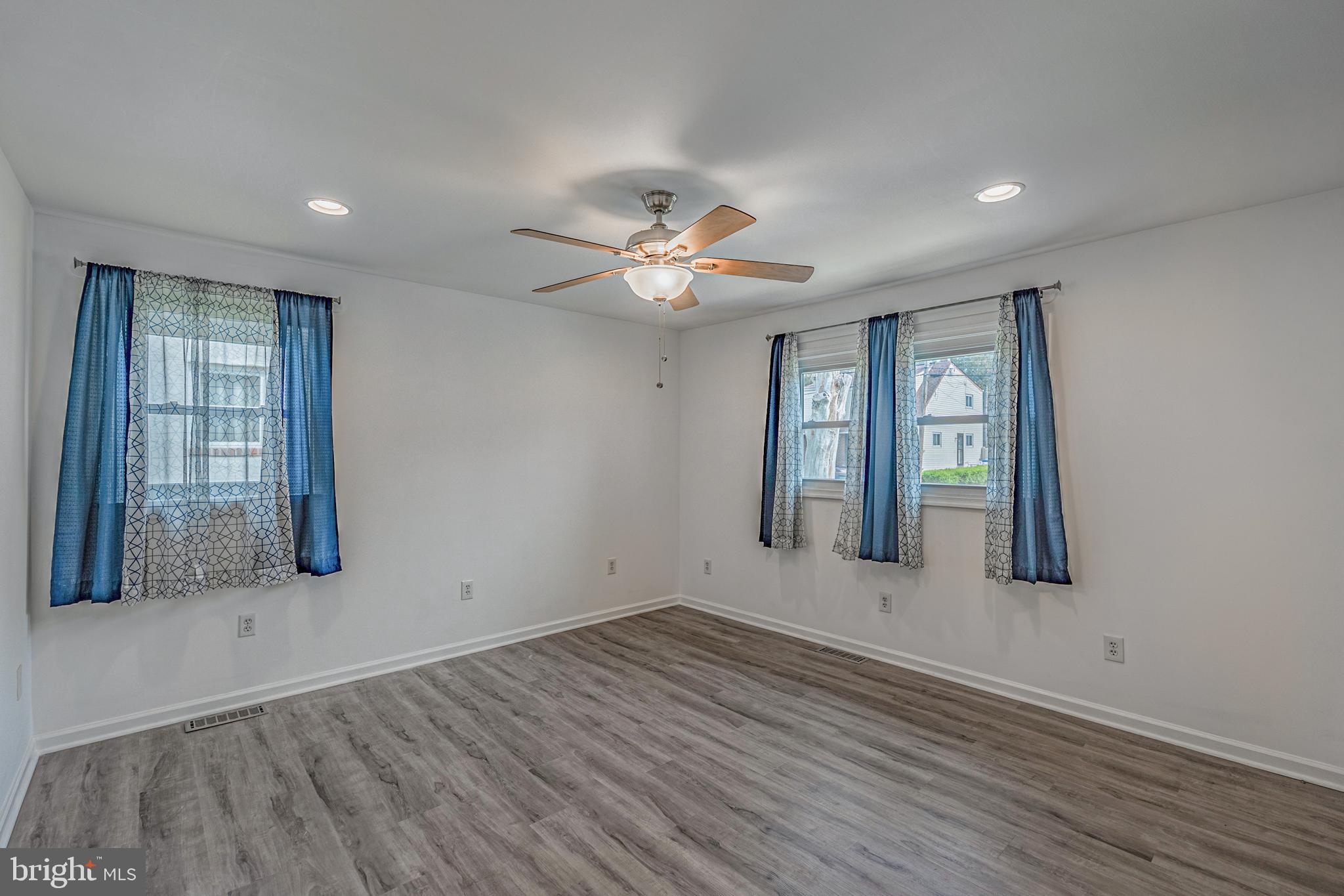 PENLLYN - Residential