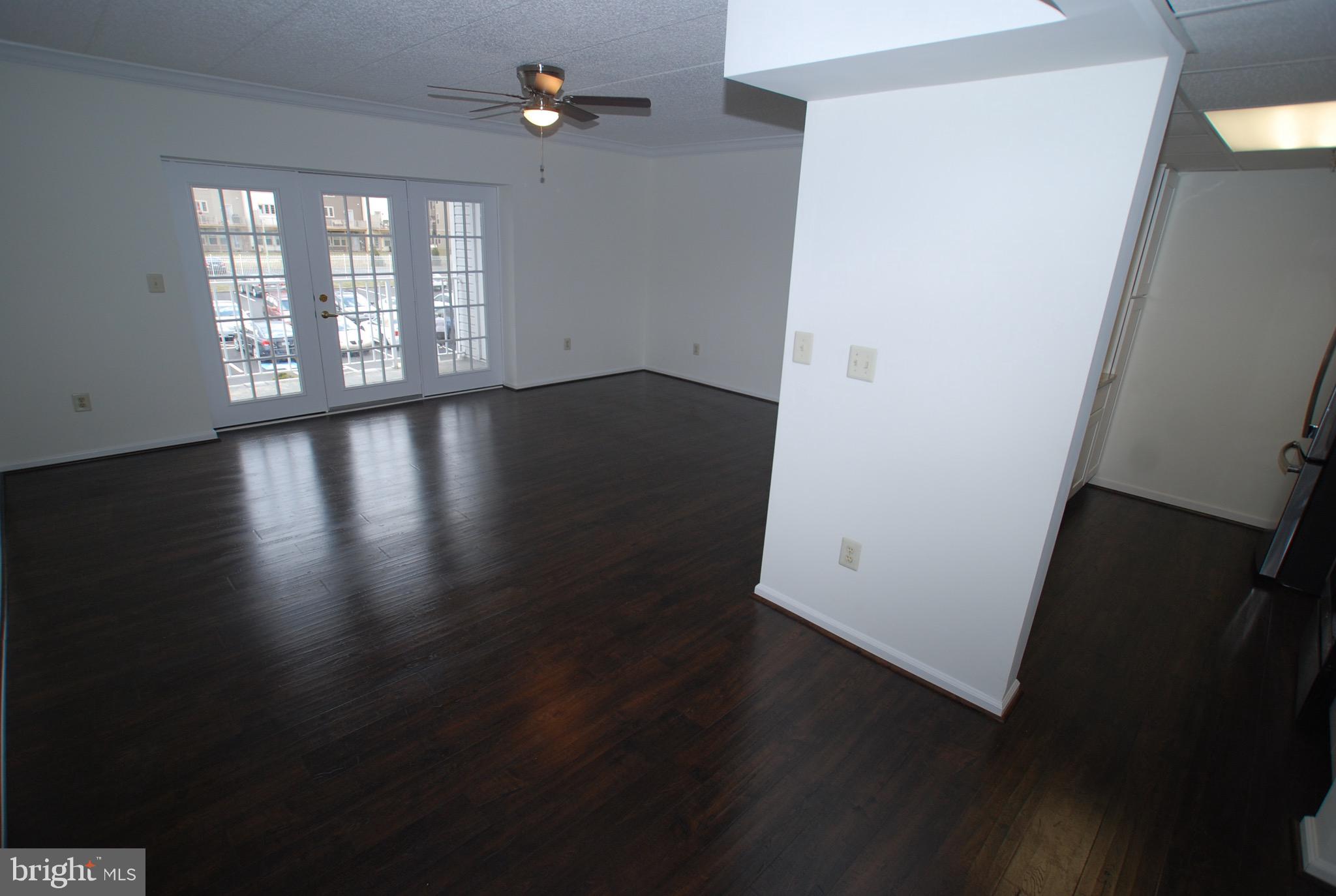 CENTENNIAL STATION - Residential