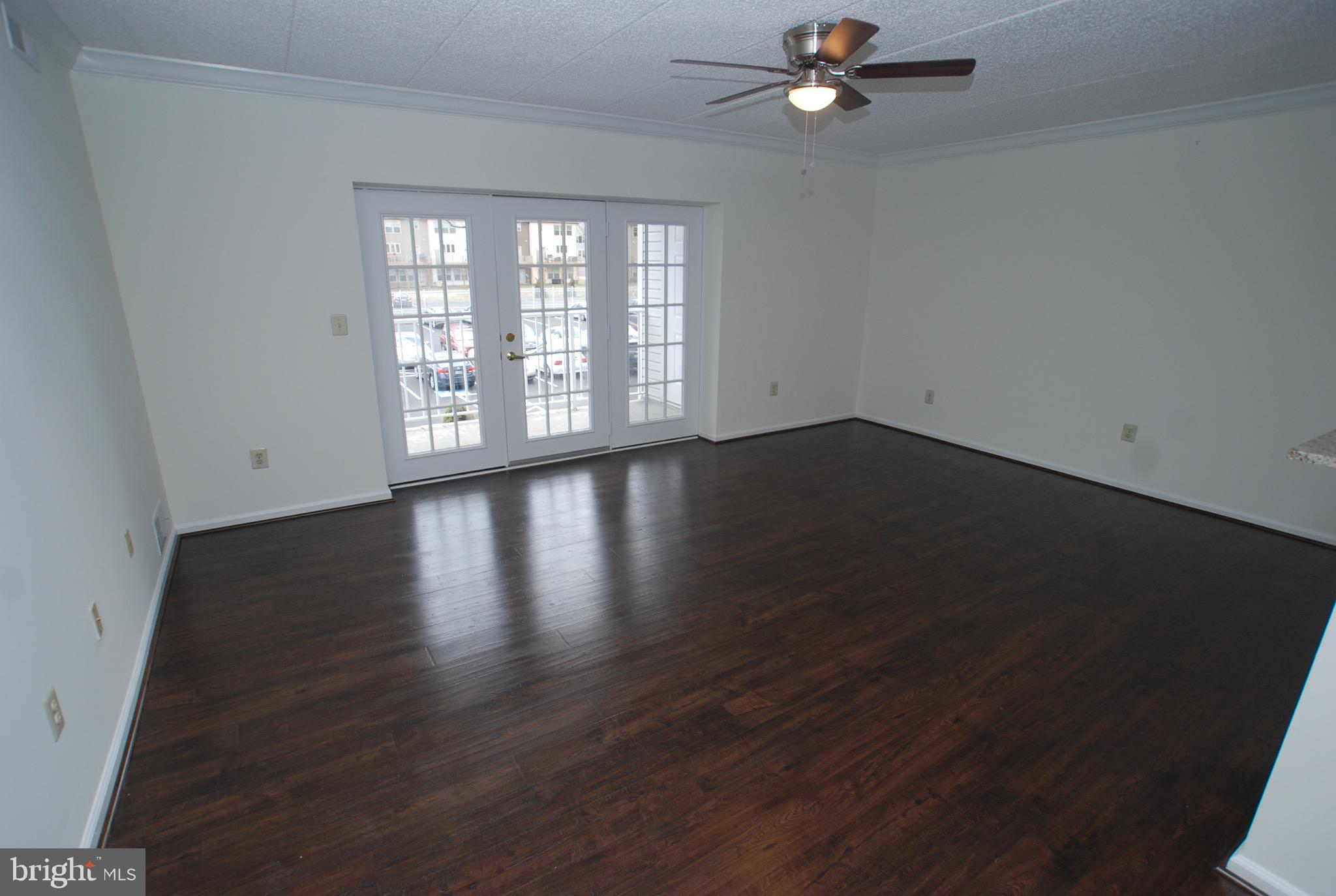 CENTENNIAL STATION - Residential