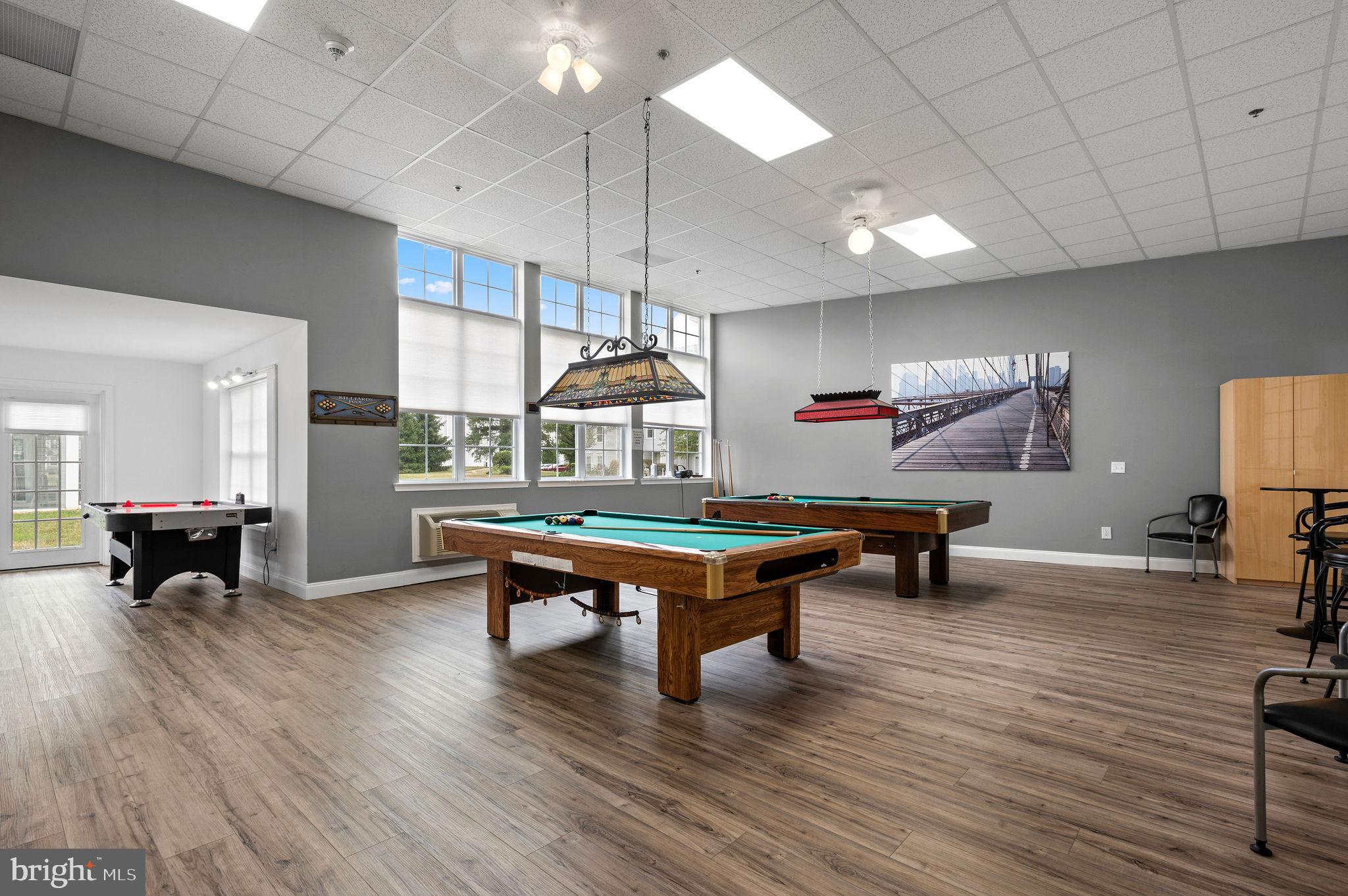 CENTENNIAL STATION - Residential